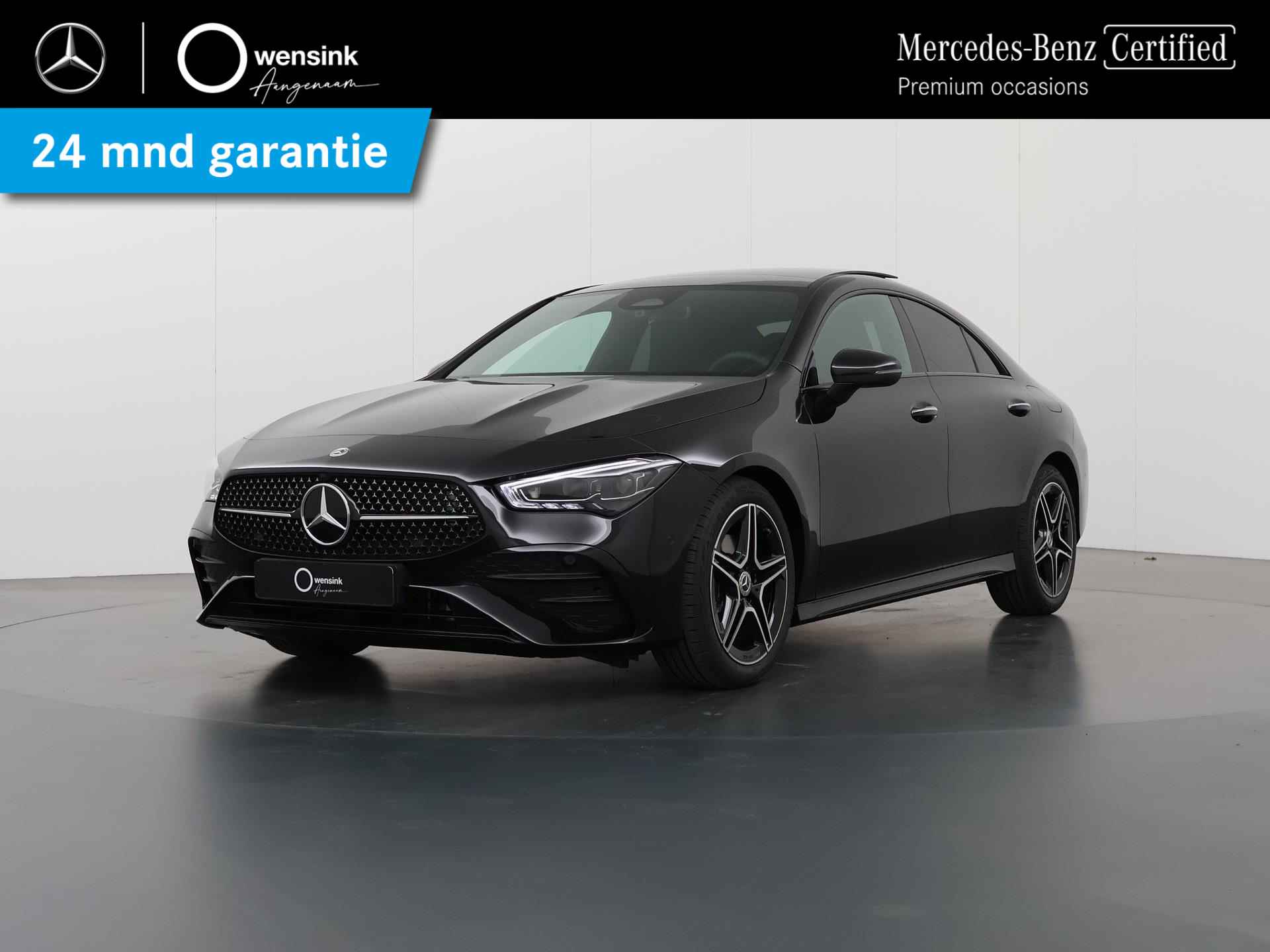 Mercedes-Benz CLA-klasse Coupe 180 AMG NIGHT Premium | Panorama-schuifdak | MultiBeam LED | Dodehoekassistent | Keyless Entry | Achteruitrijcamera | Sfeerverlichting | Stoelverwarming | DAB+ Radio | - 1/44