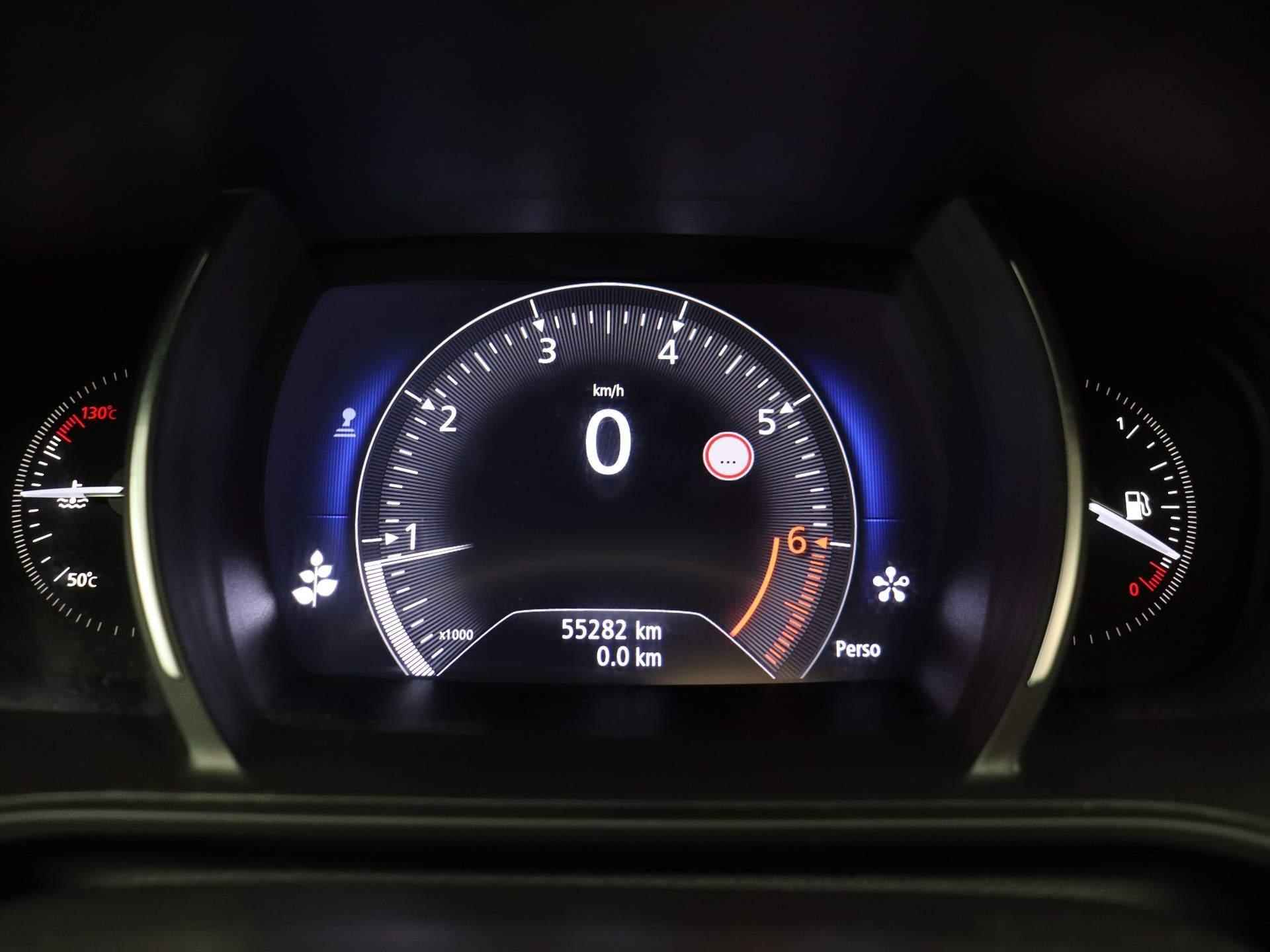 Renault Mégane Estate 140pk TCe Bose | Schuif/ kantel dak | Head Up Display | Slechts 55278km | 1700kg geremd | - 25/56