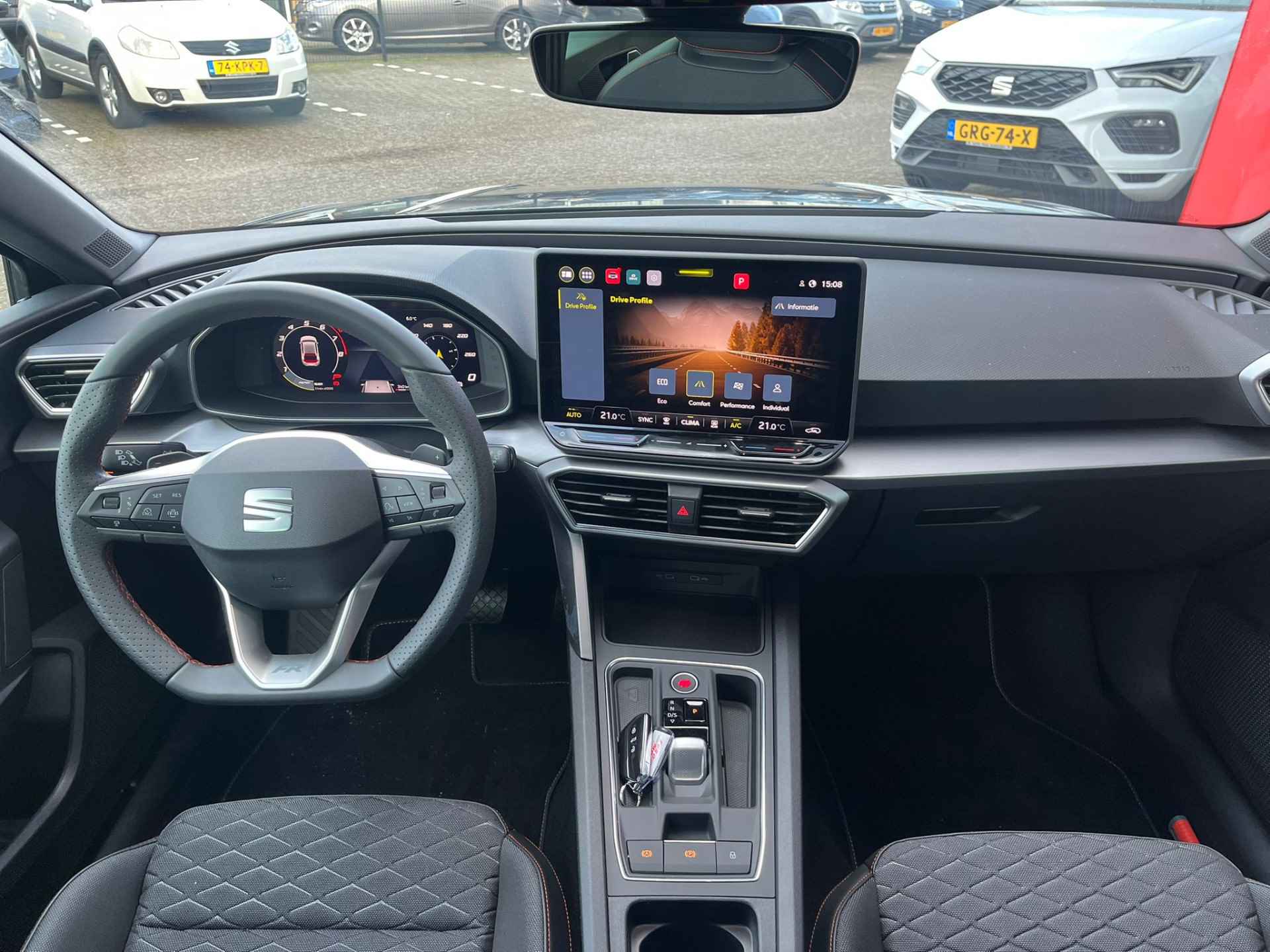 SEAT Leon 1.5 eTSI FR Business Intense / Navigatie / 17'' LMV / - 7/20