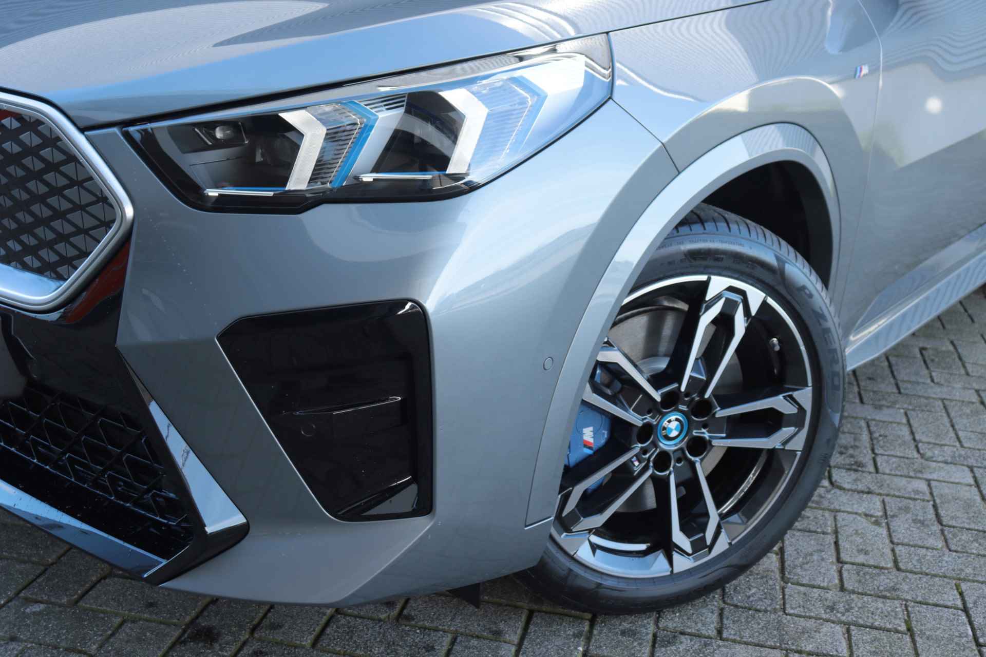 BMW iX2 xDrive30 | M Sportpakket | Innovation Pack - 32/37