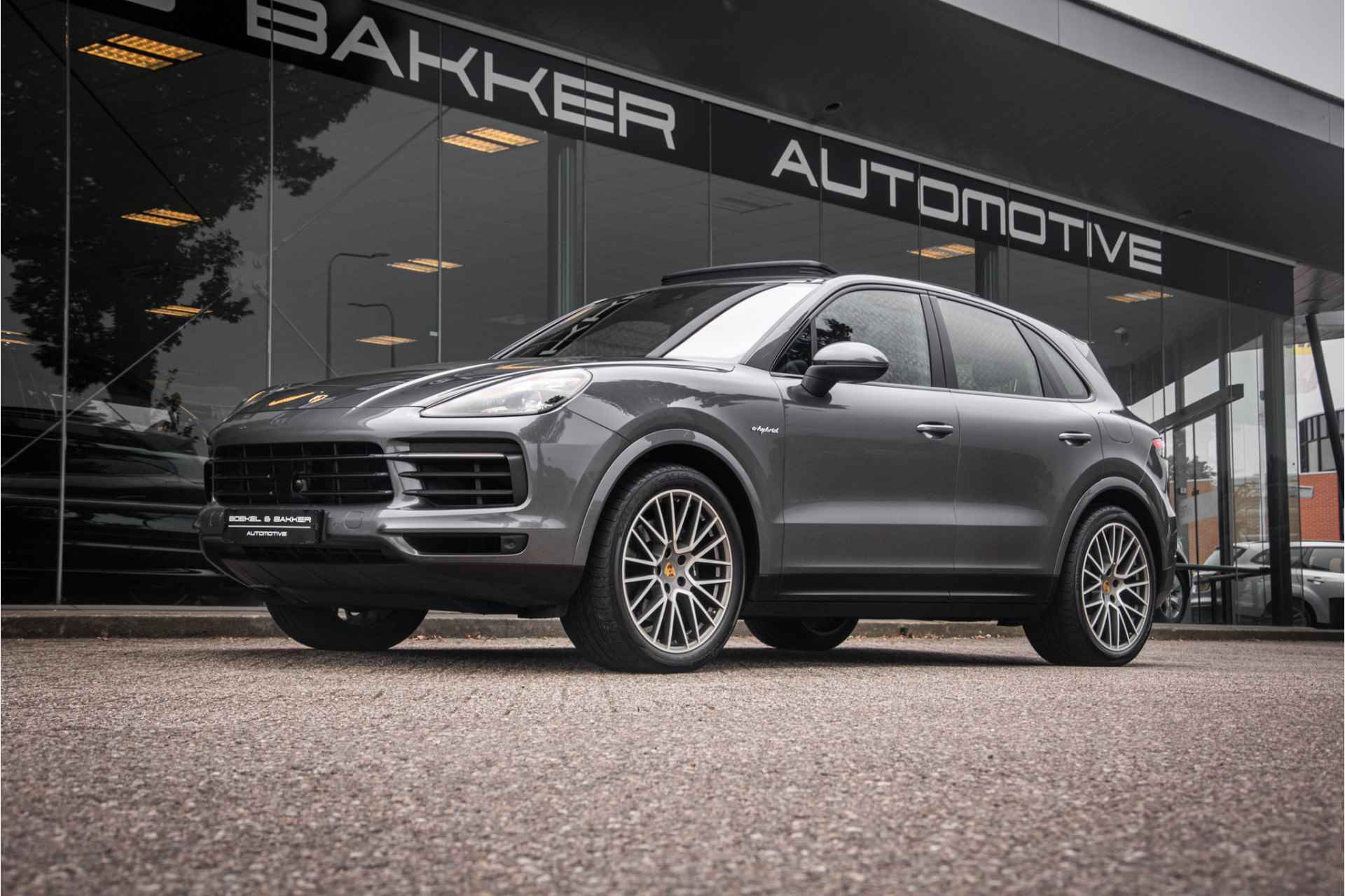 Porsche Cayenne 3.0 E-Hybrid Platinum Ed**Adapt Cruise**Luchtvering**18-weg stoelen MY22 - 9/76