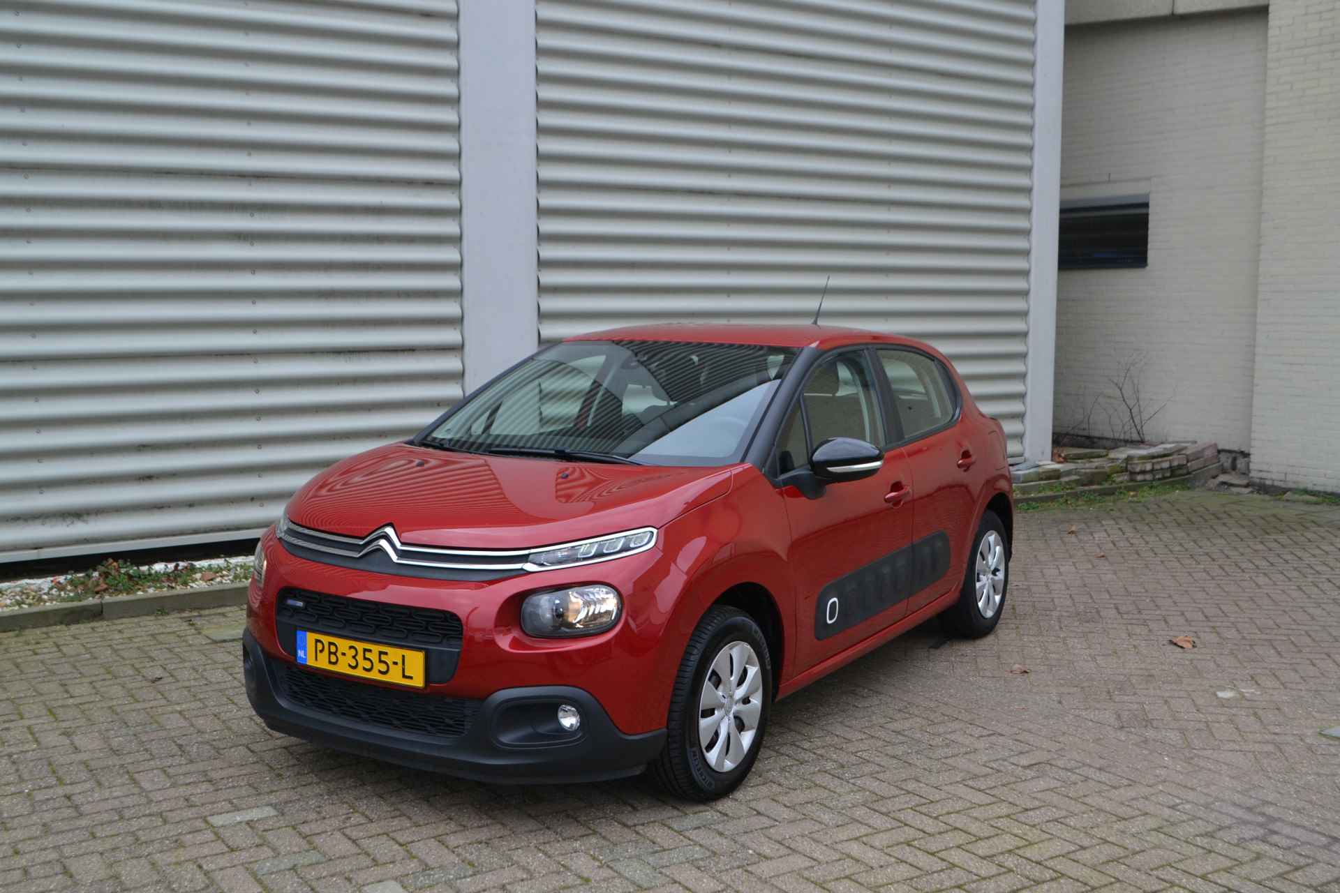 Citroën C3 1.2 PureTech Feel 105g I NAVIGATIE I PARKEERSENSOREN ACHTER I - 2/38