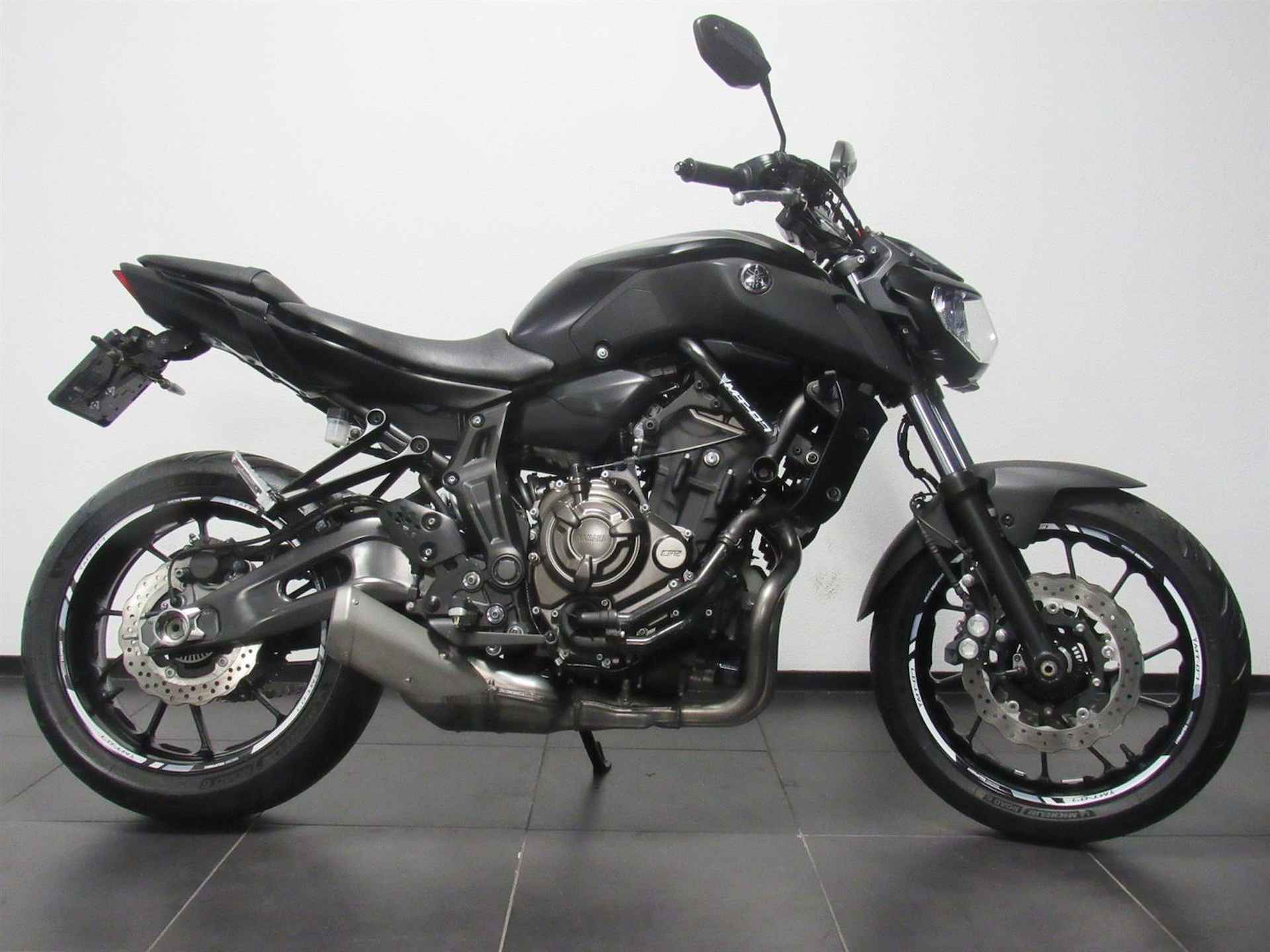 Yamaha MT-07 ABS - 2018 - 1/14