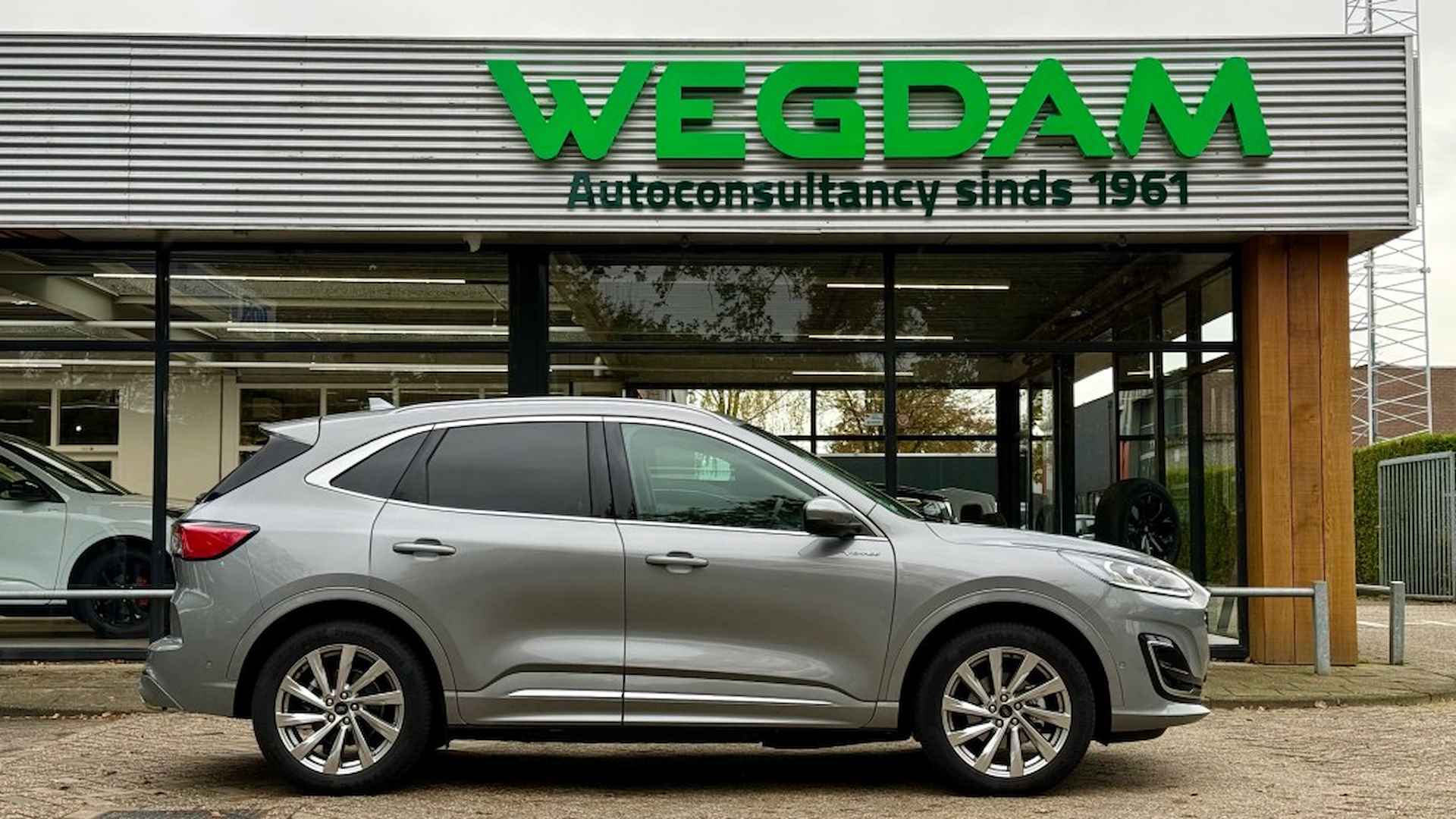 FORD Kuga 2.5 PHEV VIGNALE / Trekhaak+19inch+Driver+Techno+winter pack - 10/28