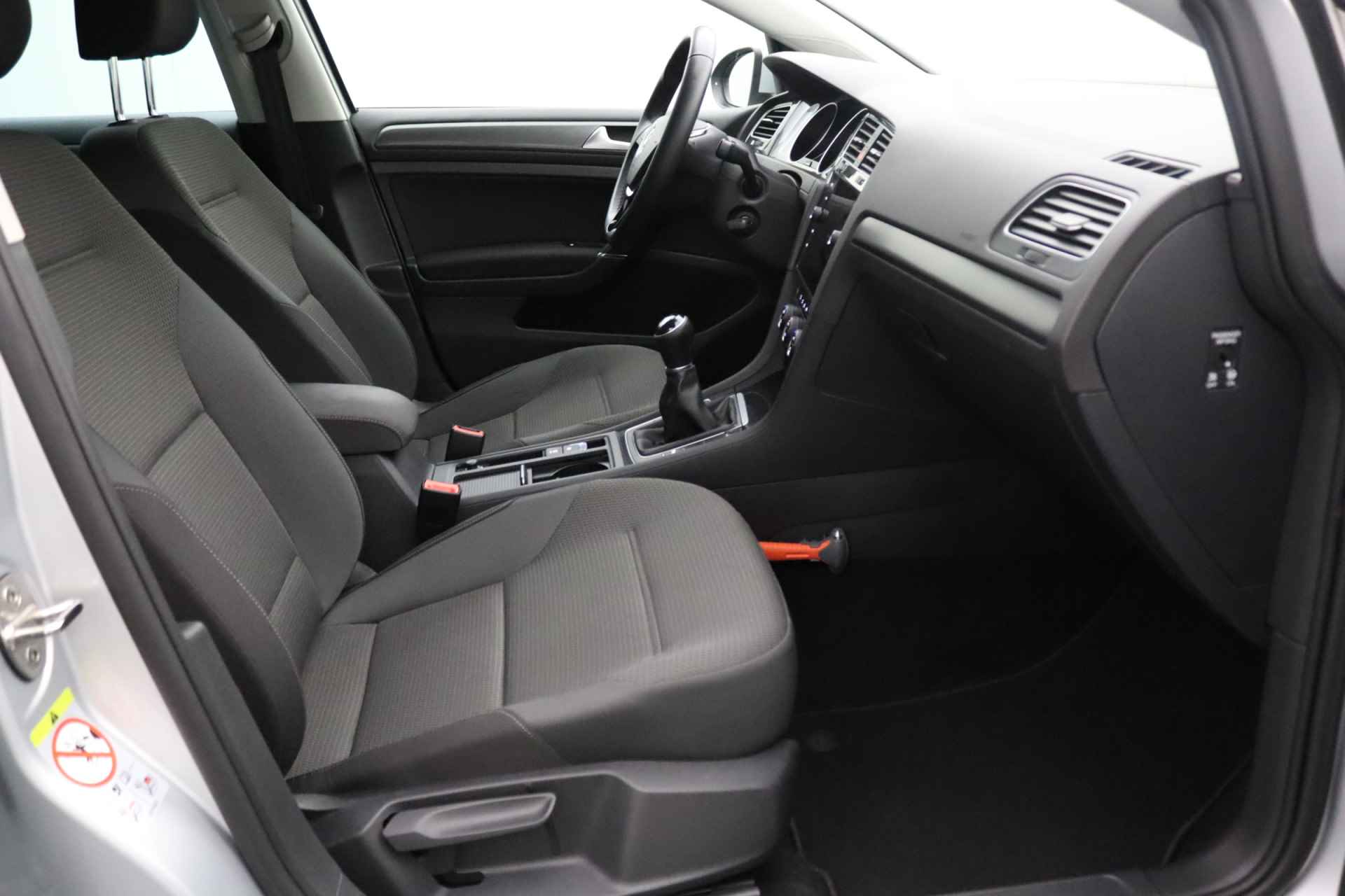 Volkswagen GOLF Variant 1.0 TSI Comfortline | Trekhaak | Parkeersensoren | Adaptieve cruise control | Navigatie - 31/31