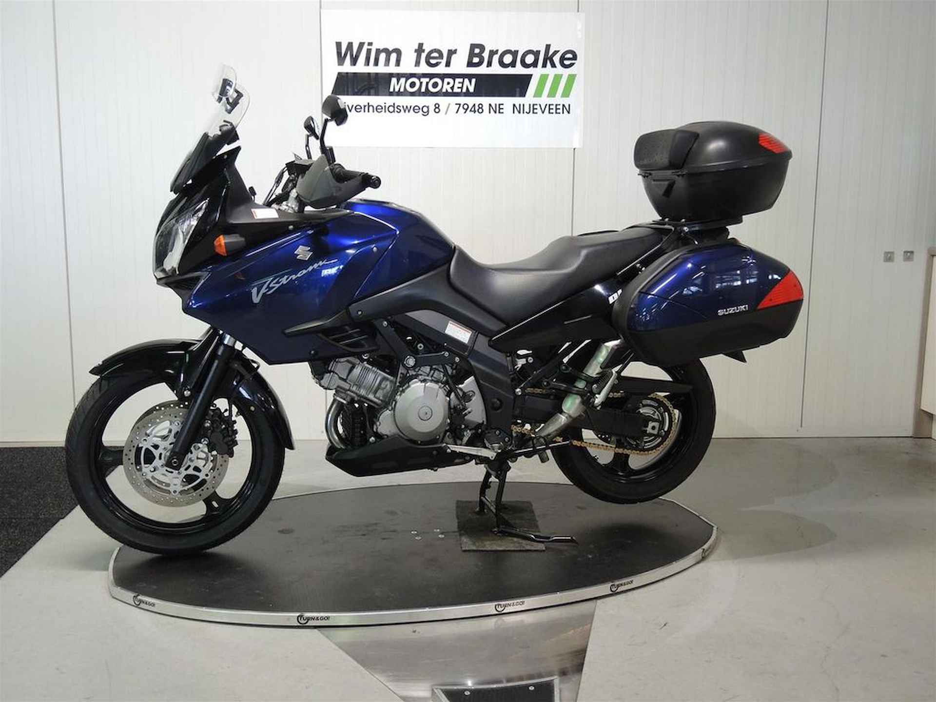 Suzuki DL-1000 V strom - 1/13