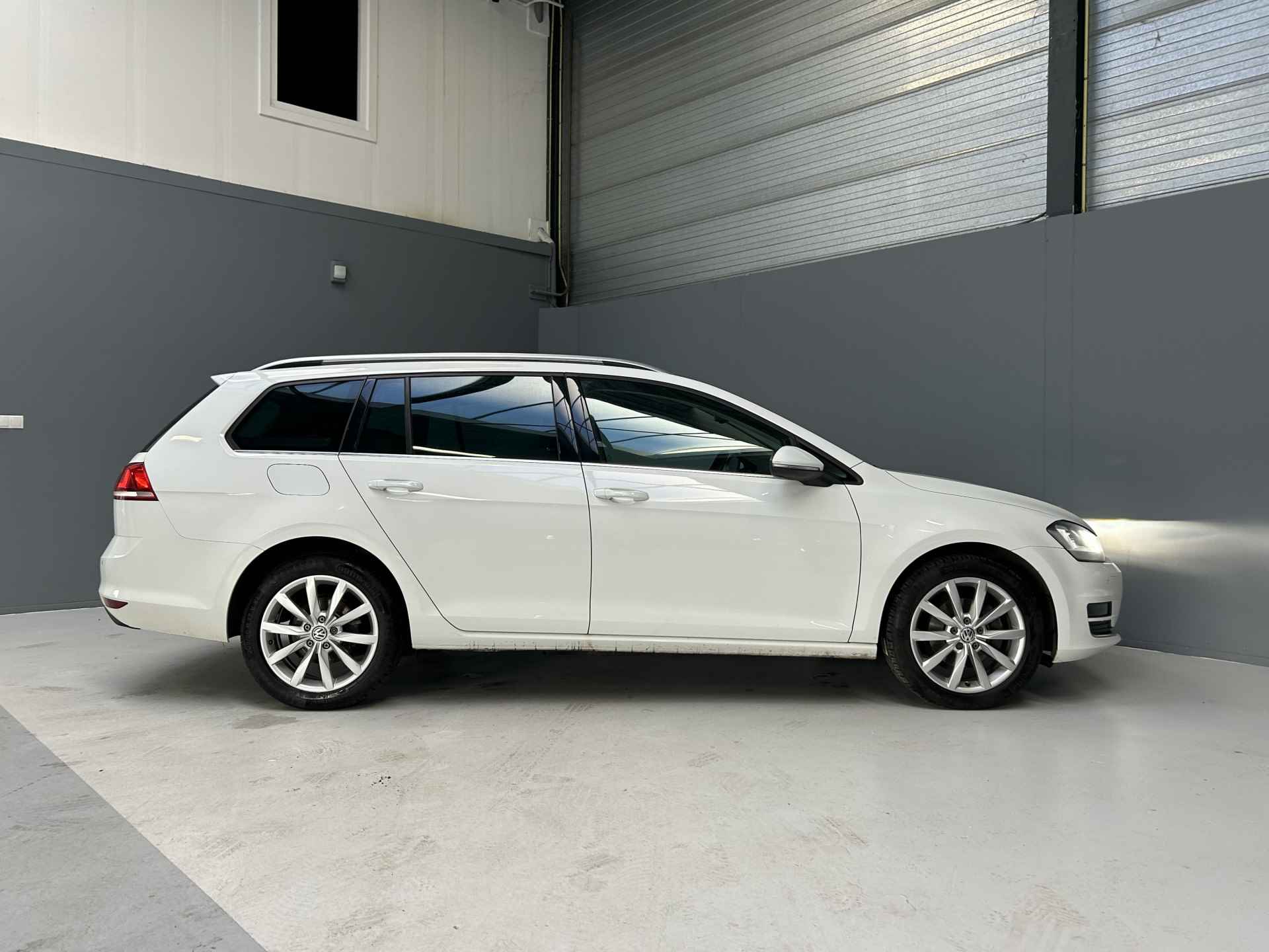 Volkswagen GOLF Variant 1.4 TSI Highline Trekhaak|Xenon|Dealer Onderhouden| - 7/32