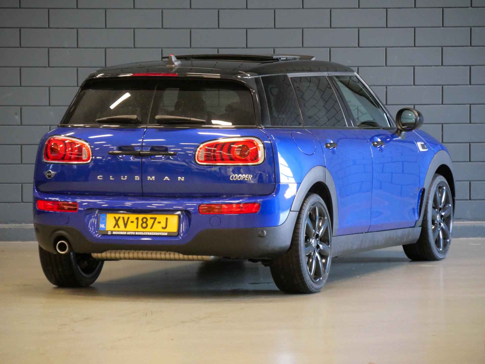 MINI Clubman 1.5 Cooper Business Edition Automaat | PANODAK | LEDER | NAVIGATIE | - 2/31