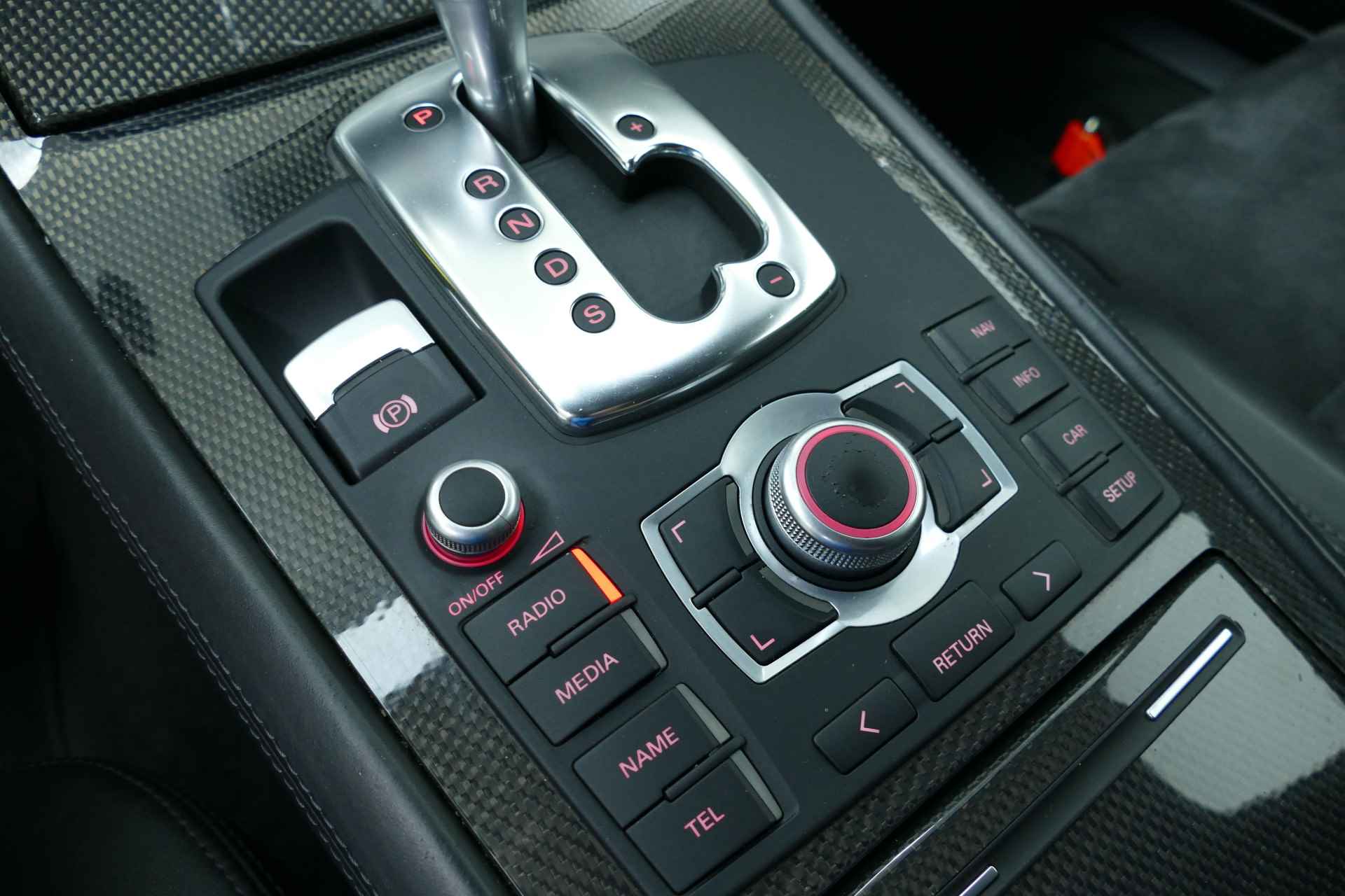 Audi S8 5.2 V10 Pro Line NL Auto. Leer/Alcantara, Bose, 20"LMV, Stoelverw, Trekhaak Afn - 20/45