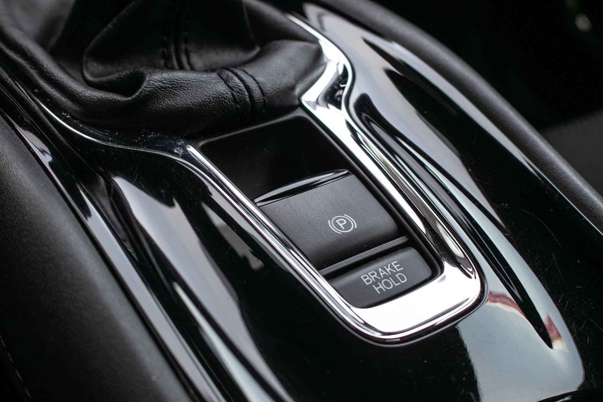 Honda HR-V 1.5 i-VTEC Elegance - All-in rijklrprs | Navi | Cruise | Stoelverwarming - 20/41