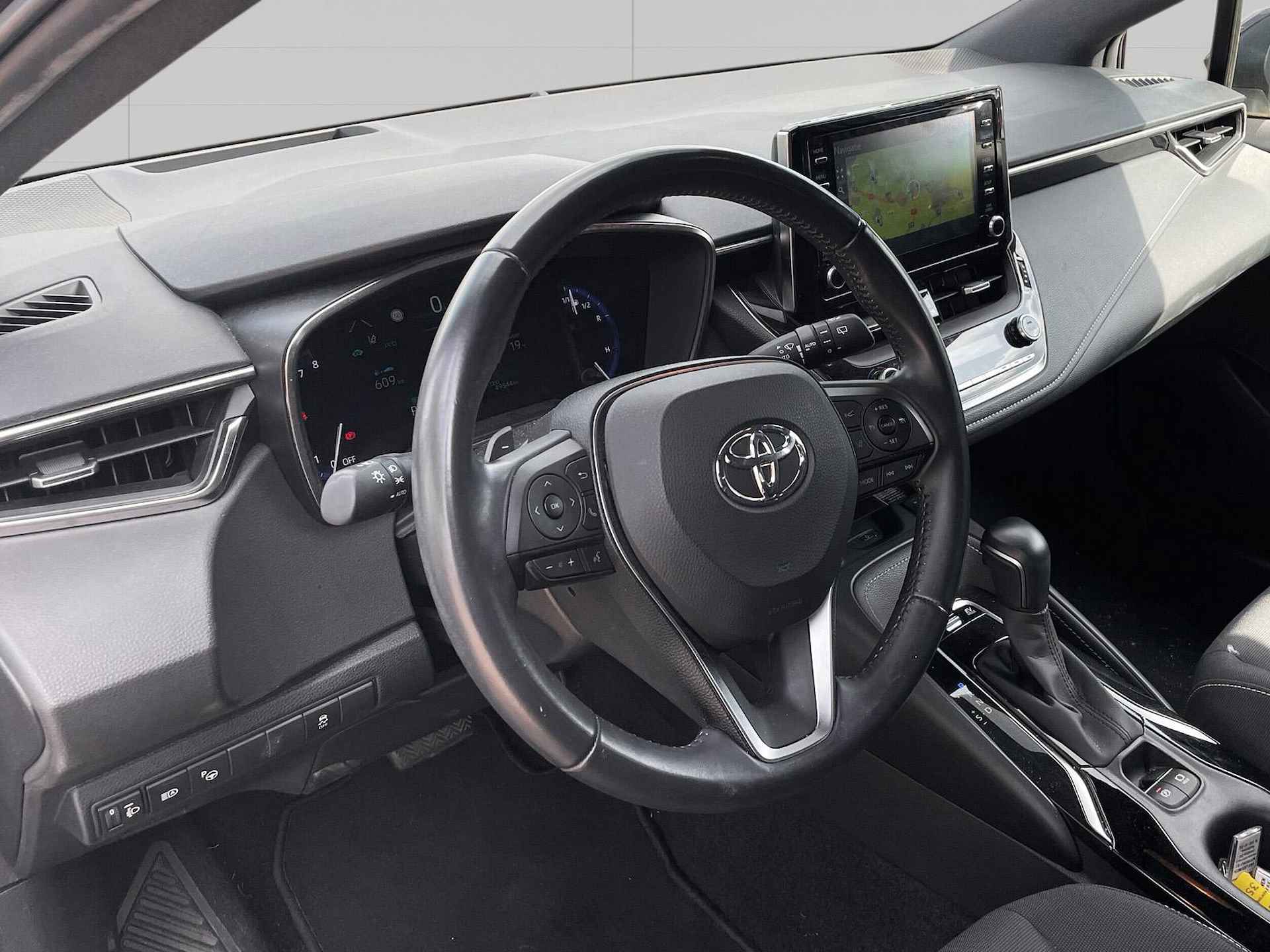 Toyota Corolla Touring Sports 2.0 Hybrid Style - 10/20