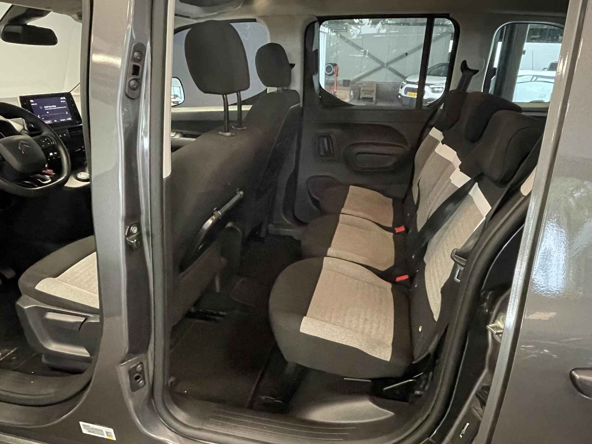 Citroën Berlingo MPV Feel Pack 1.2 PureTech 130pk EAT8 AUTOMAAT | CAMERA | CLIMA | CRUISE | APPLE CARPLAY / ANDROID AUTO | DAB+ |  PARKEERHULP V+A | - 22/59