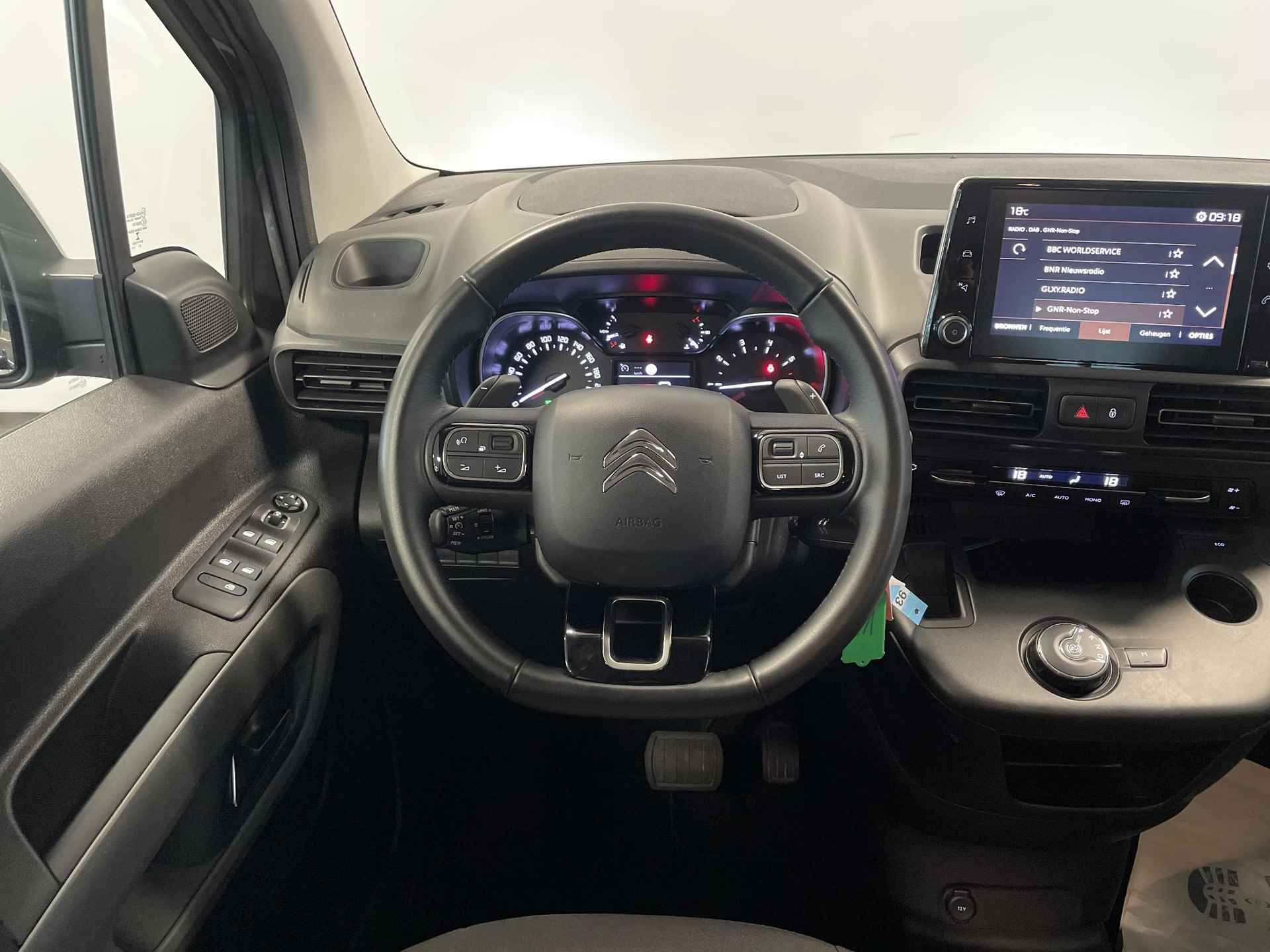 Citroën Berlingo MPV Feel Pack 1.2 PureTech 130pk EAT8 AUTOMAAT | CAMERA | CLIMA | CRUISE | APPLE CARPLAY / ANDROID AUTO | DAB+ |  PARKEERHULP V+A | - 24/59