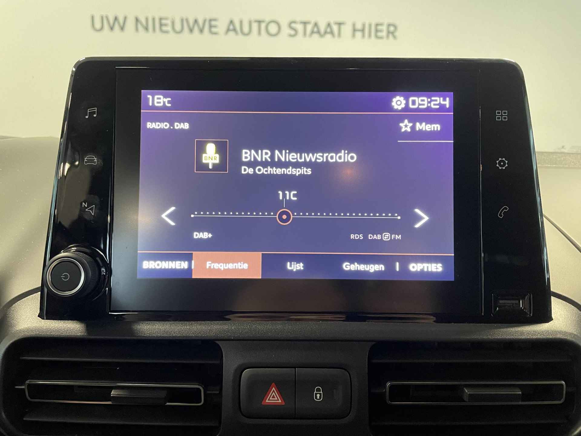 Citroën Berlingo MPV Feel Pack 1.2 PureTech 130pk EAT8 AUTOMAAT | CAMERA | CLIMA | CRUISE | APPLE CARPLAY / ANDROID AUTO | DAB+ |  PARKEERHULP V+A | - 40/59