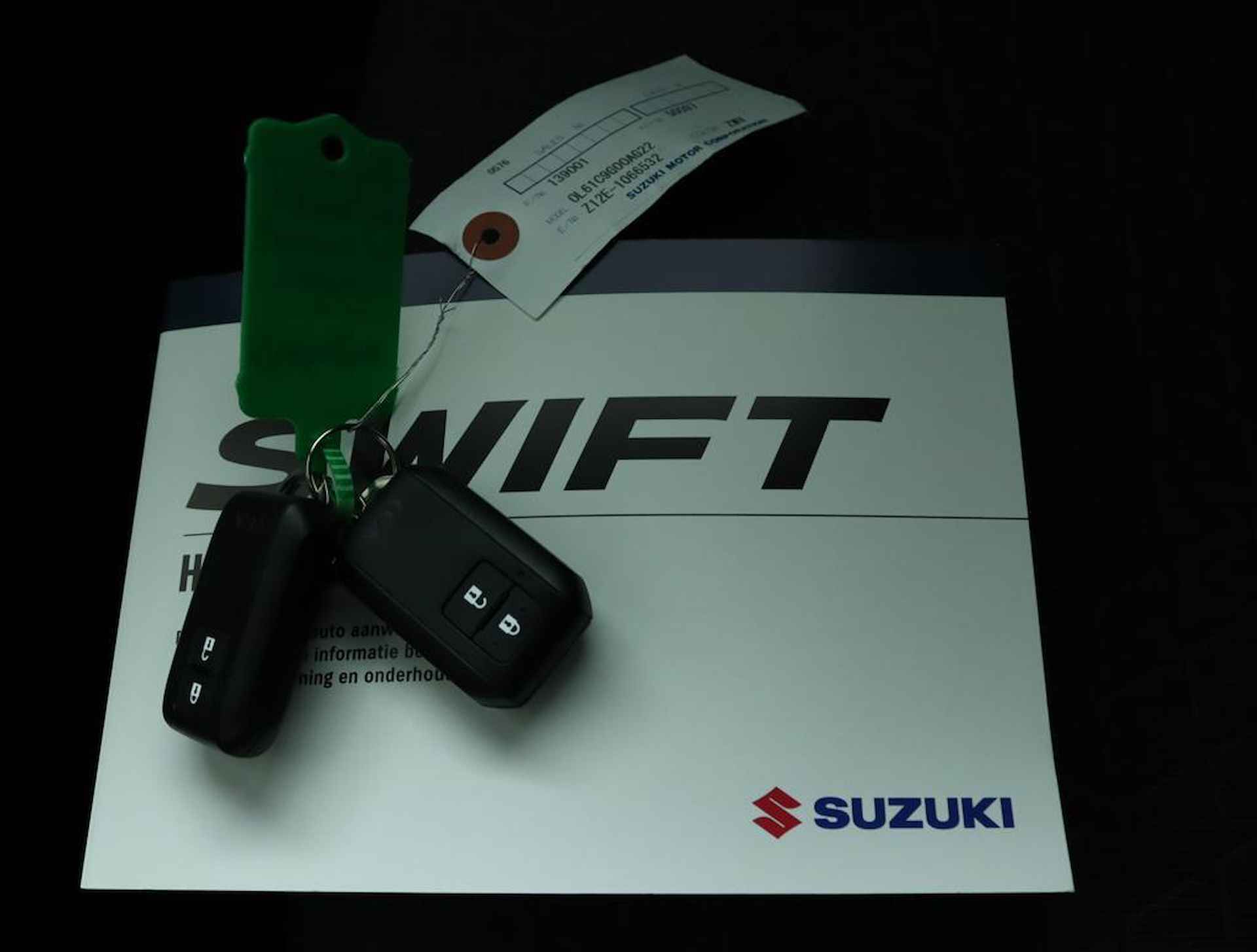 Suzuki Swift 1.2 Style Smart Hybrid | Automaat | Climate control | Cruise control adaptive | Navigatie | Camera | Parkeersensoren | Stoelverwarming | Suzuki Safety System | - 11/51