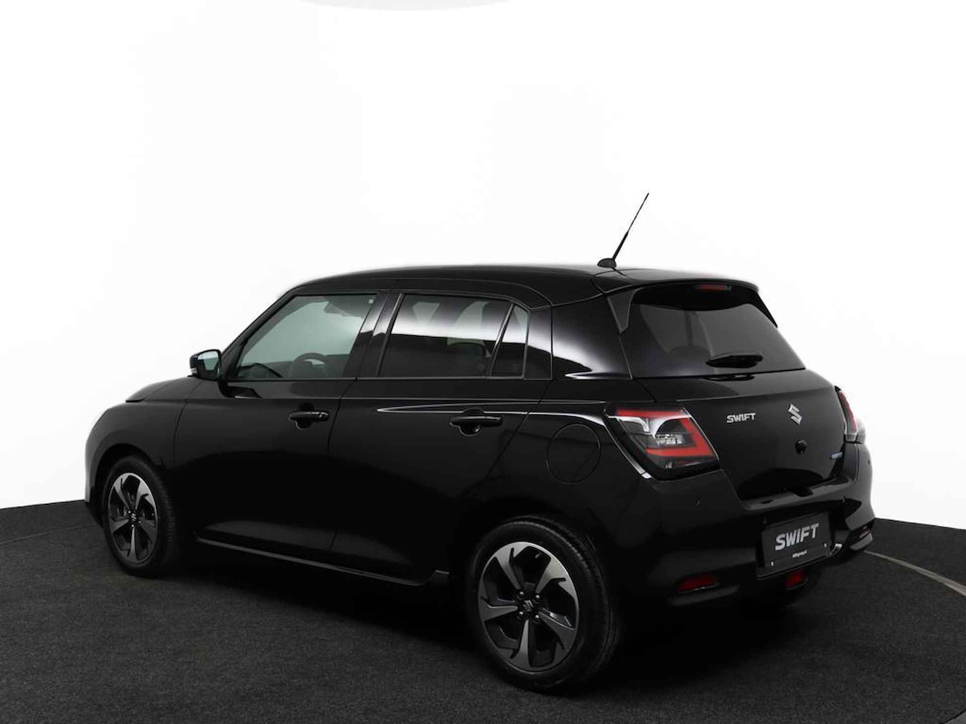 Suzuki Swift 1.2 Style Smart Hybrid | Automaat | Climate control | Cruise control adaptive | Navigatie | Camera | Parkeersensoren | Stoelverwarming | Suzuki Safety System | - 12/51