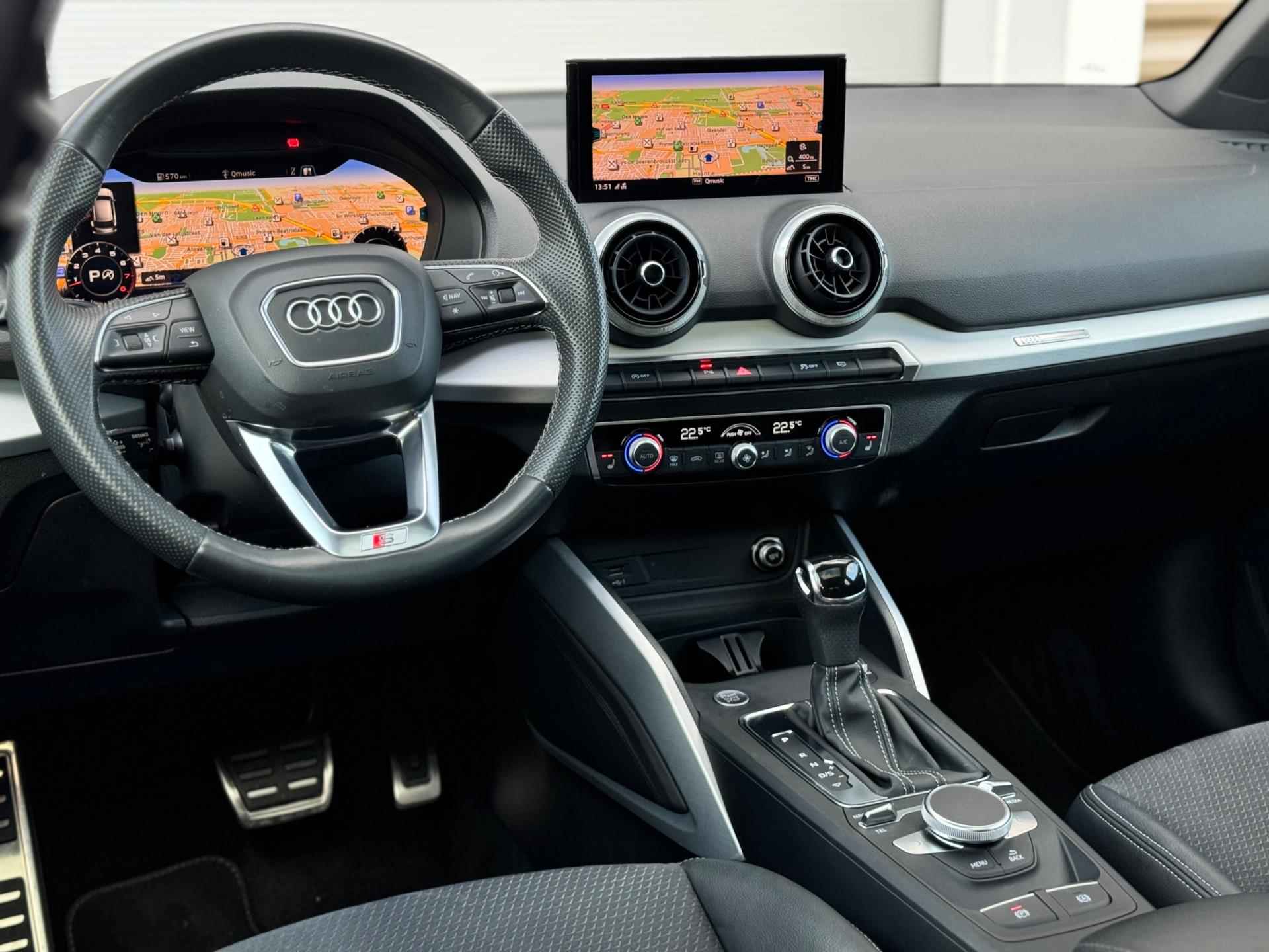 Audi Q2 35 TFSI 3XS-Line B&O/Pano/Keyless/Camera - 13/29