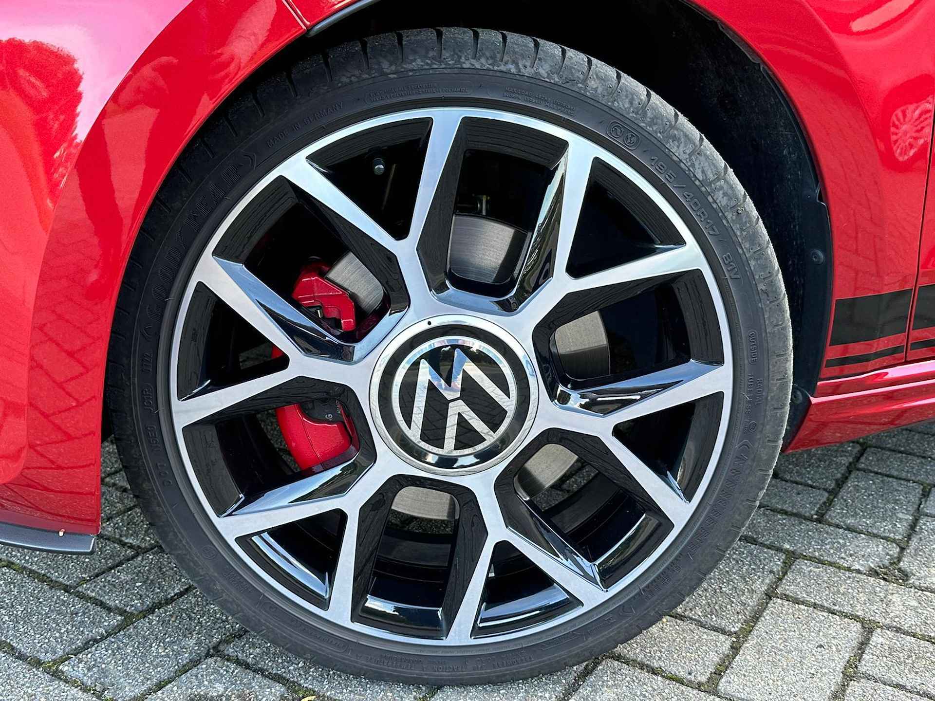 Volkswagen Up! 1.0 TSI GTI | 1E EIGENAAR | DEALER ONDERHOUDEN | CAMERA | - 19/21