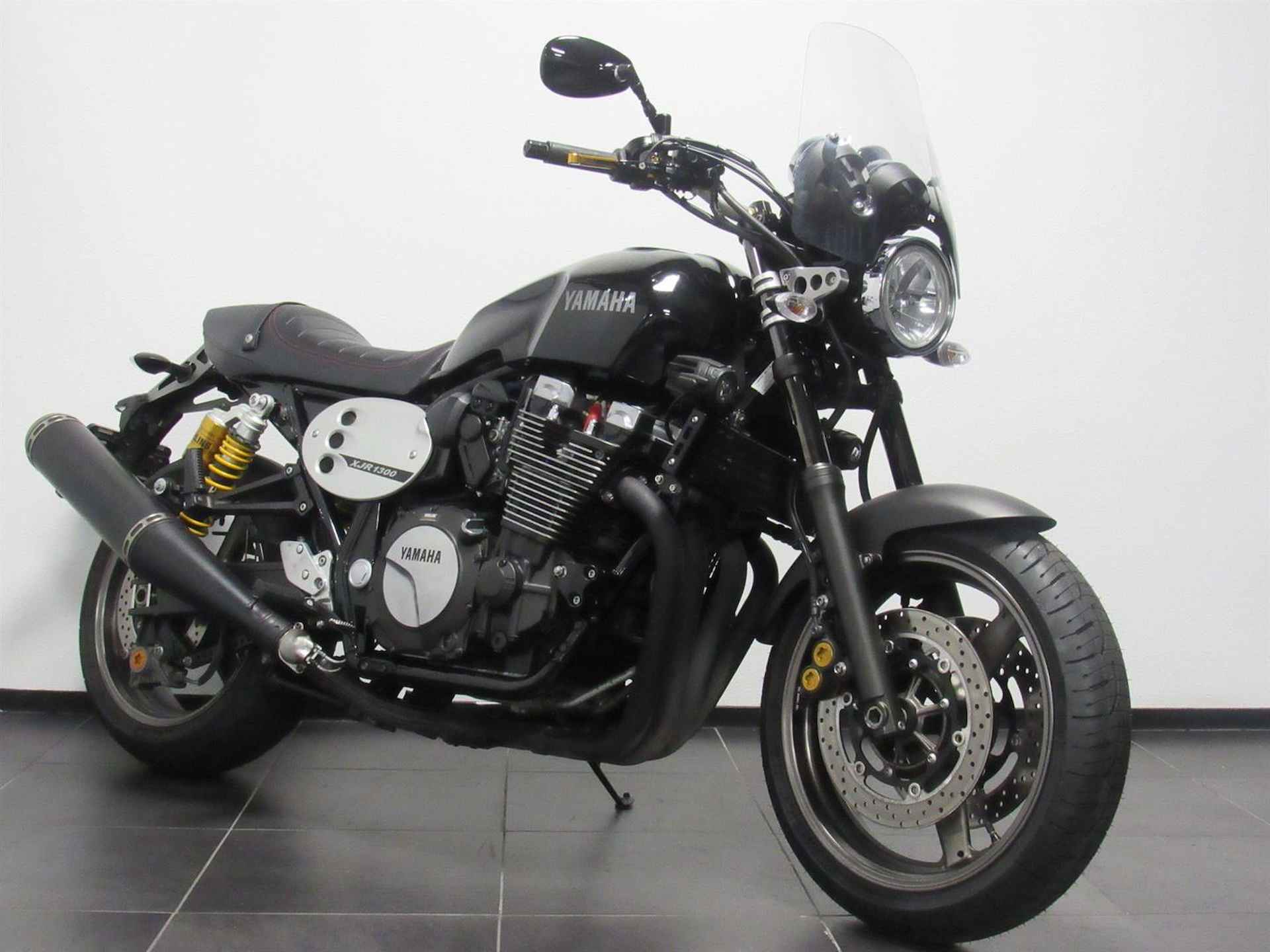 Yamaha XJR 1300 - 2019 - 2/14