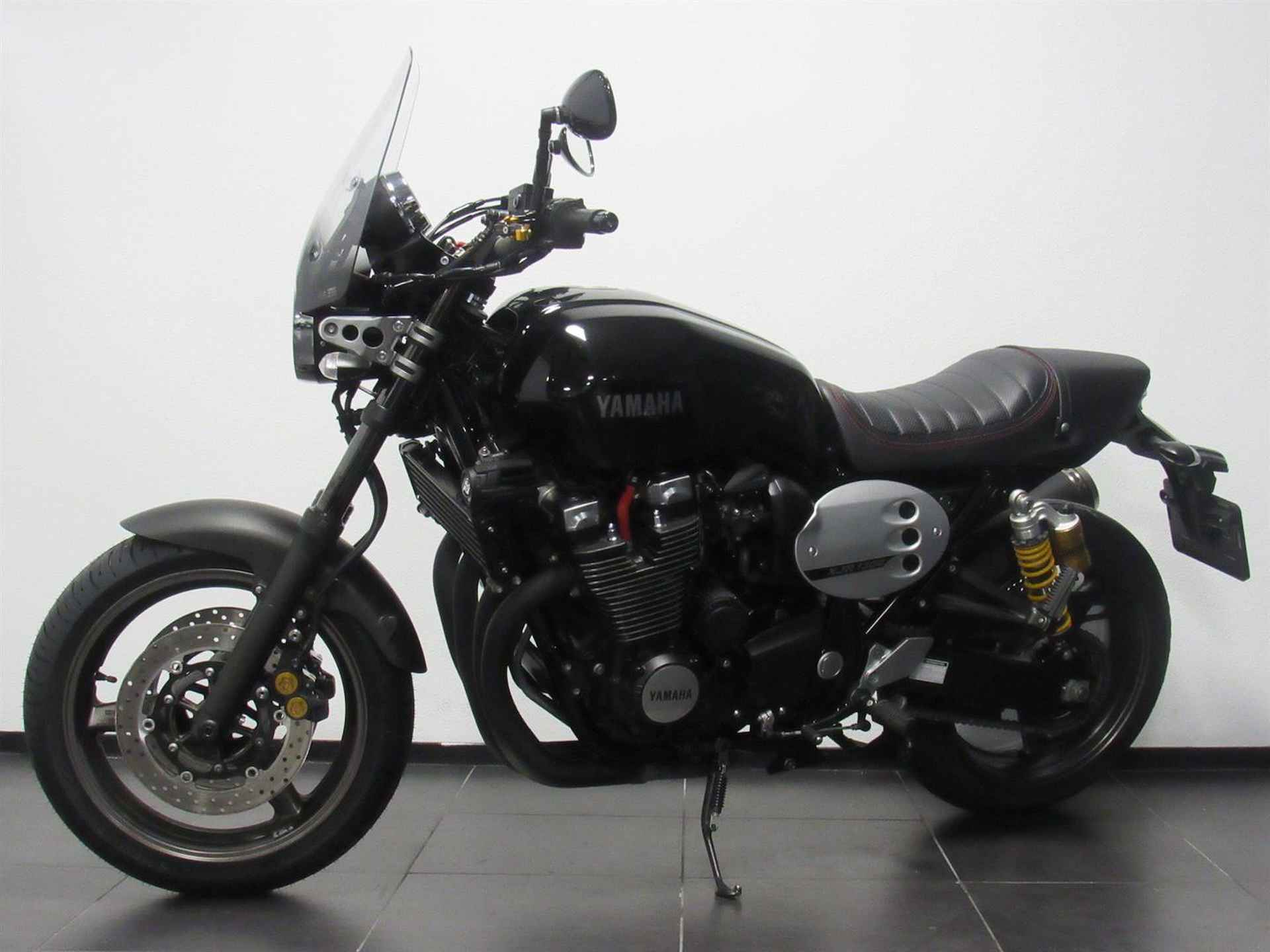 Yamaha XJR 1300 - 2019 - 3/14