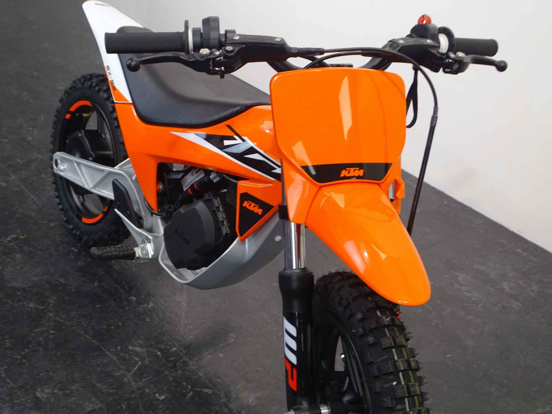 KTM SX-E 2 - 2/5