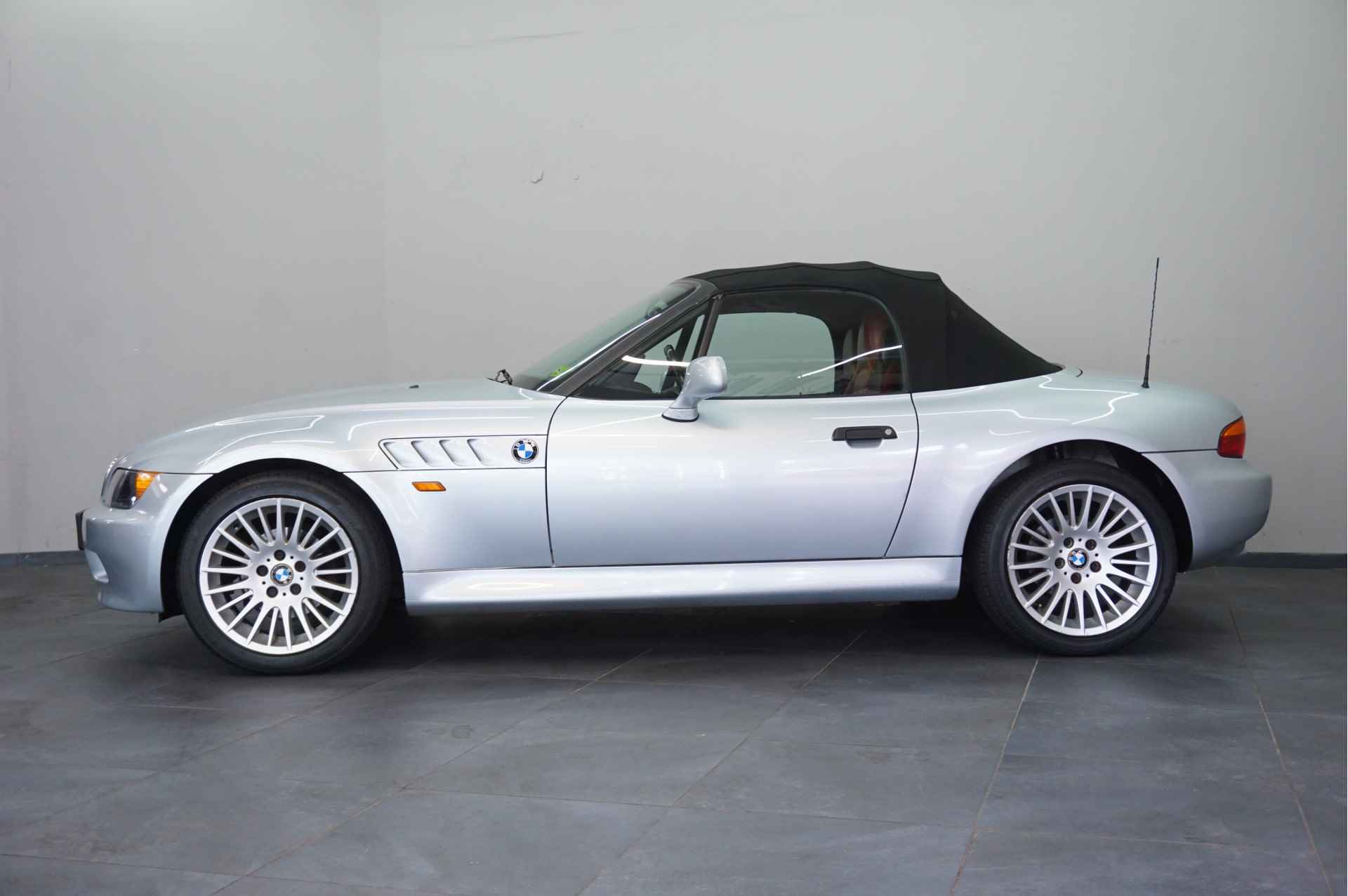 BMW Z3 Roadster 1.9 ✅ AUTOMAAT ✅ Airco✅ Stuurbekrachtiging APK NIEUW NIEUWSTAAT - 7/31