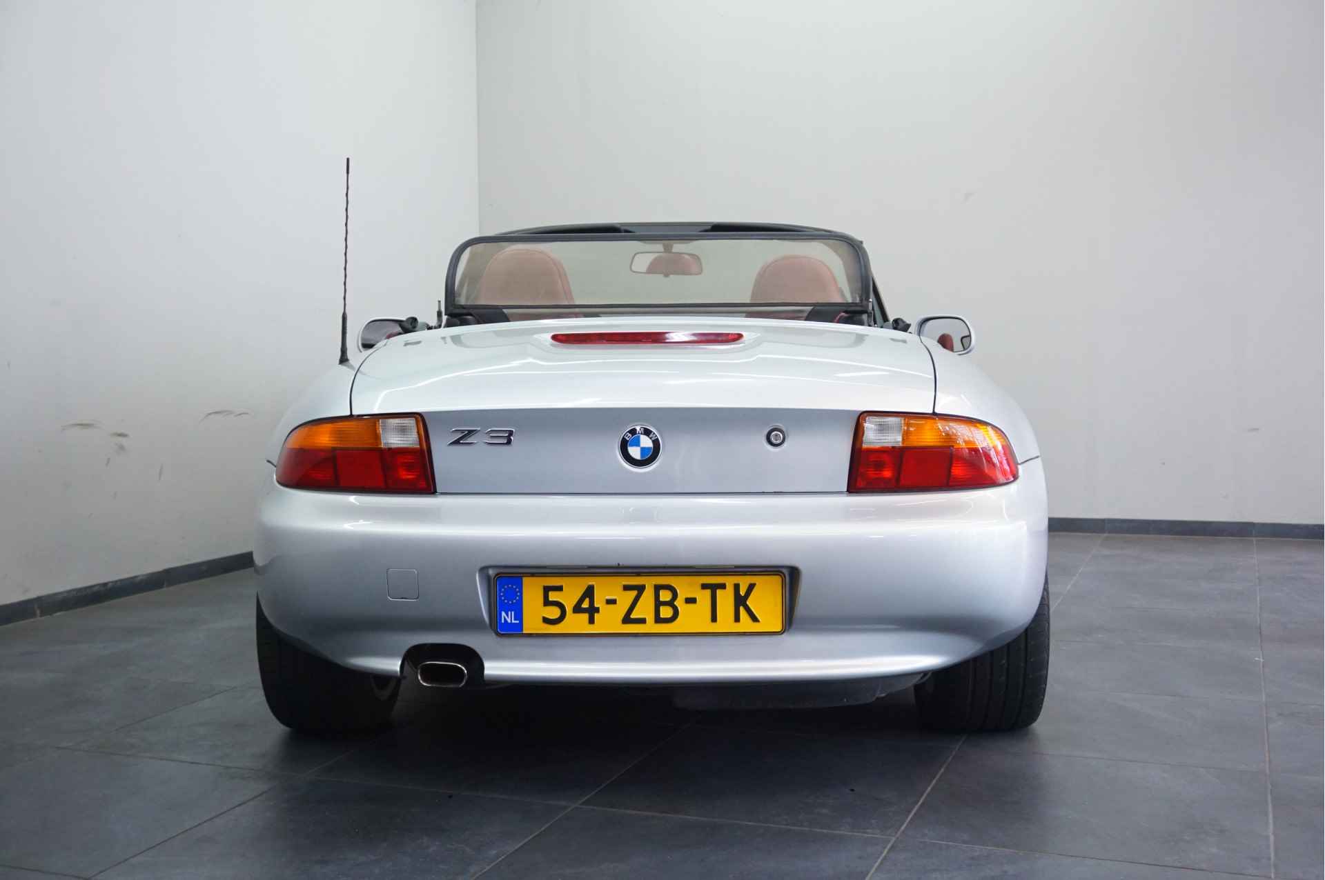 BMW Z3 Roadster 1.9 ✅ AUTOMAAT ✅ Airco✅ Stuurbekrachtiging APK NIEUW NIEUWSTAAT - 10/31