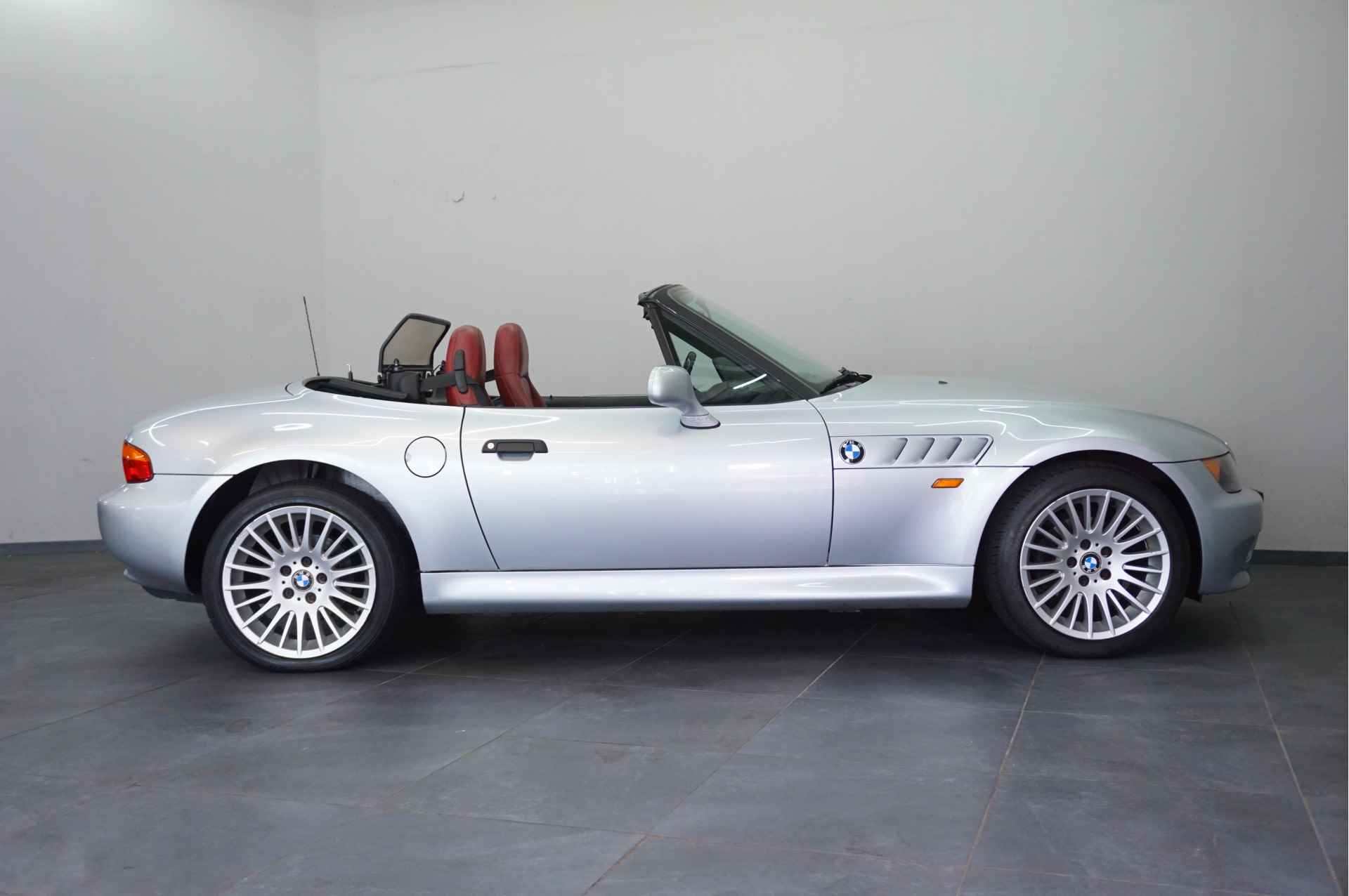 BMW Z3 Roadster 1.9 ✅ AUTOMAAT ✅ Airco✅ Stuurbekrachtiging APK NIEUW NIEUWSTAAT - 14/31