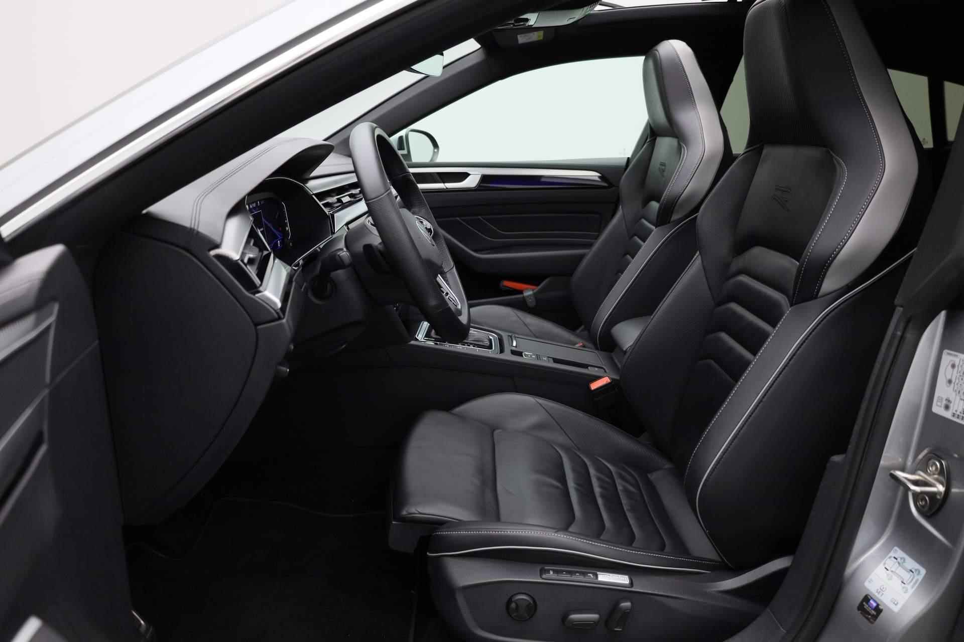 Volkswagen Arteon 2.0 TSI 190PK DSG R-Line Business+ | Pano | Leder | Elektr. verstelbare voorstoelen | HUD | ACC | Stoelverwarming voor/achter - 26/47