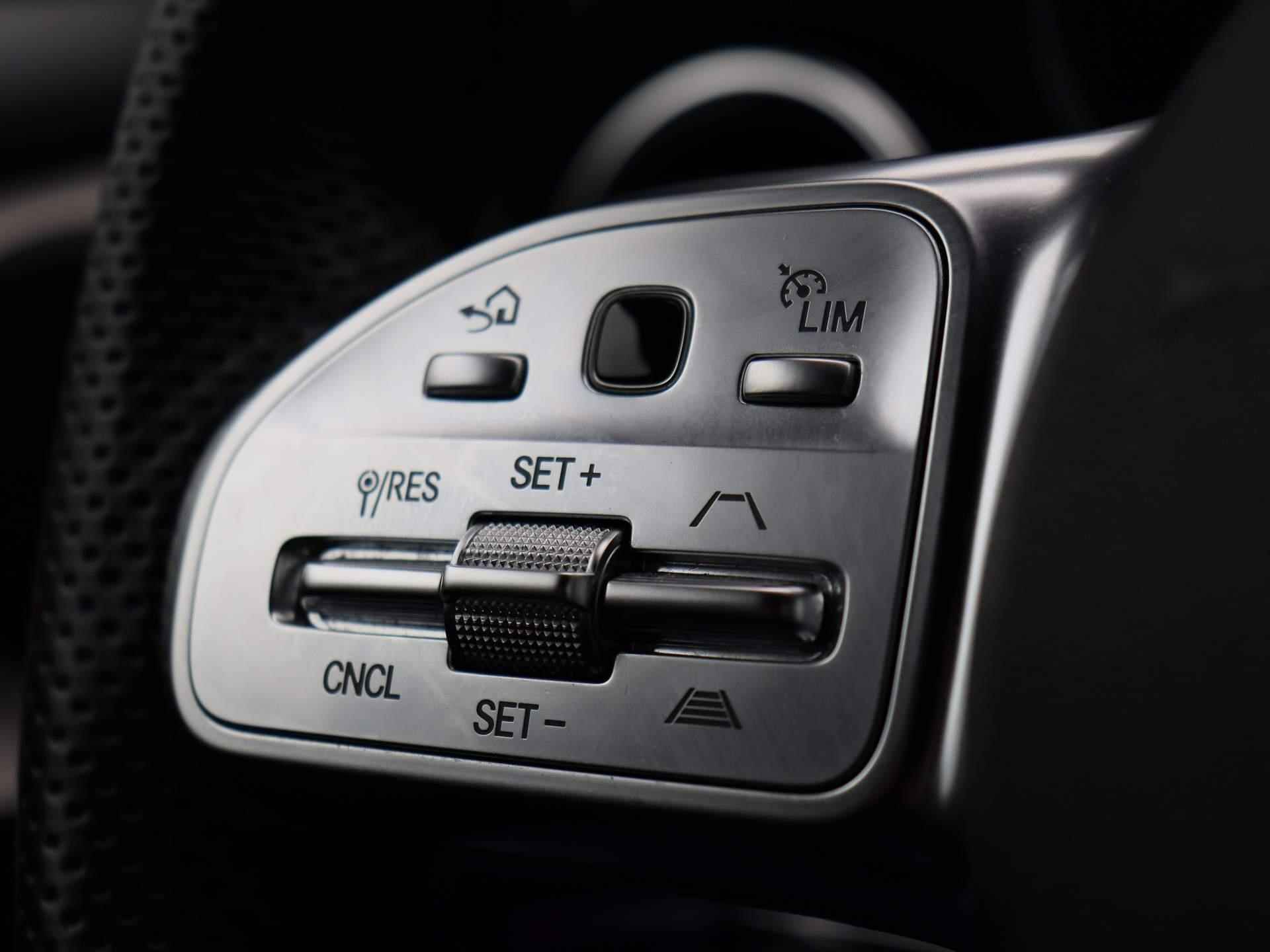 Mercedes-Benz GLC-klasse 300de 4MATIC Business Solution AMG  | AMG-STYLING | NAVIGATIE | SFEERVERLICHTING | STOELVERWARMING | ACHTERUITRIJCAMERA | ADAPTIVE CRUISE CONTROL | HALF-LEDER |  ELEKTRISCHE ACHTERKLEP | - 4/45