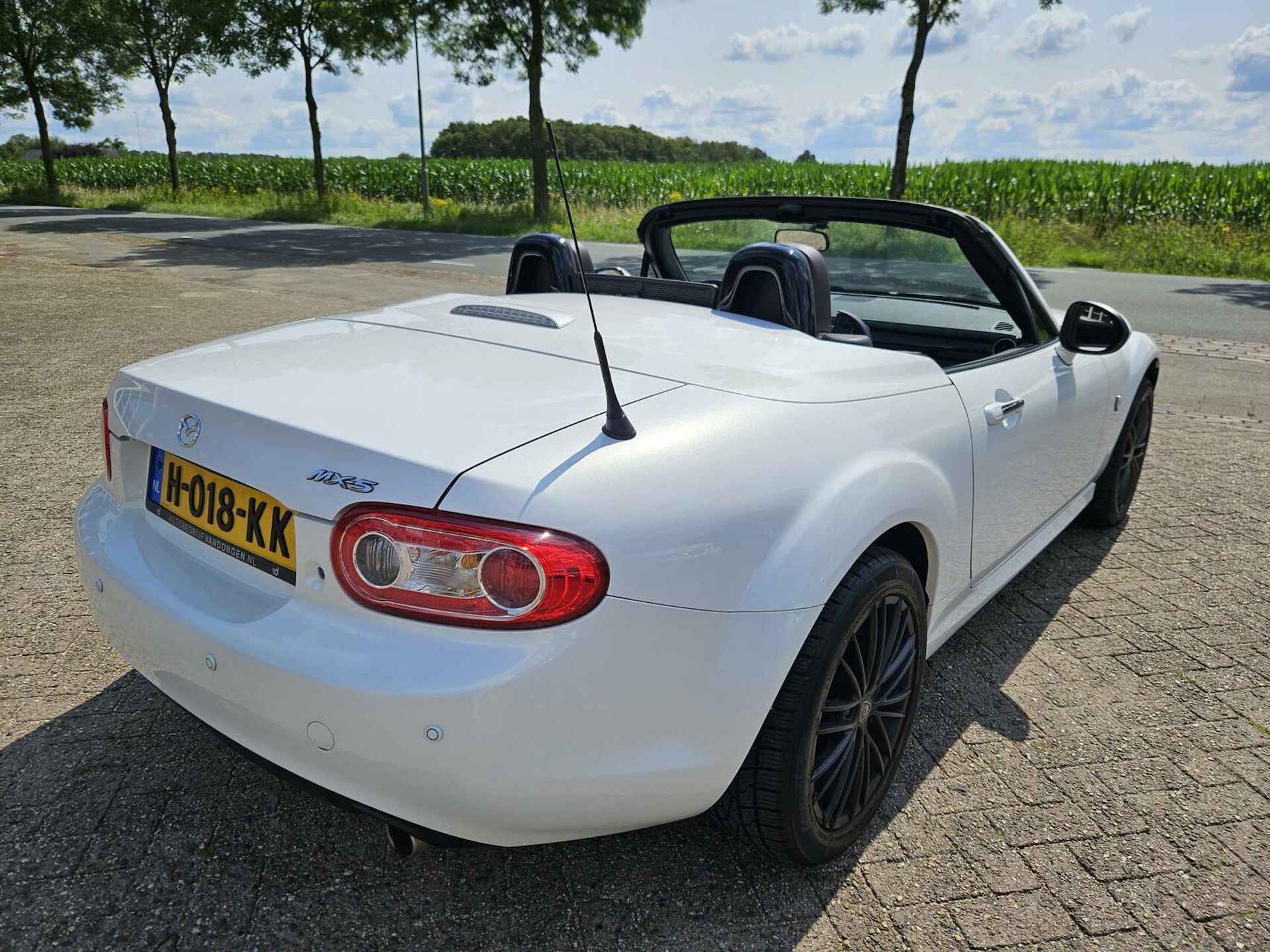 Mazda MX-5 1.8 Kyudo | Hardtop | Parelmoer | Cruise / PDC - 12/30