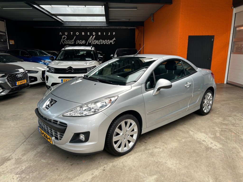 PEUGEOT 207 1.6 VTI  Griffe / Leder / Clima / 1e Eigenaar