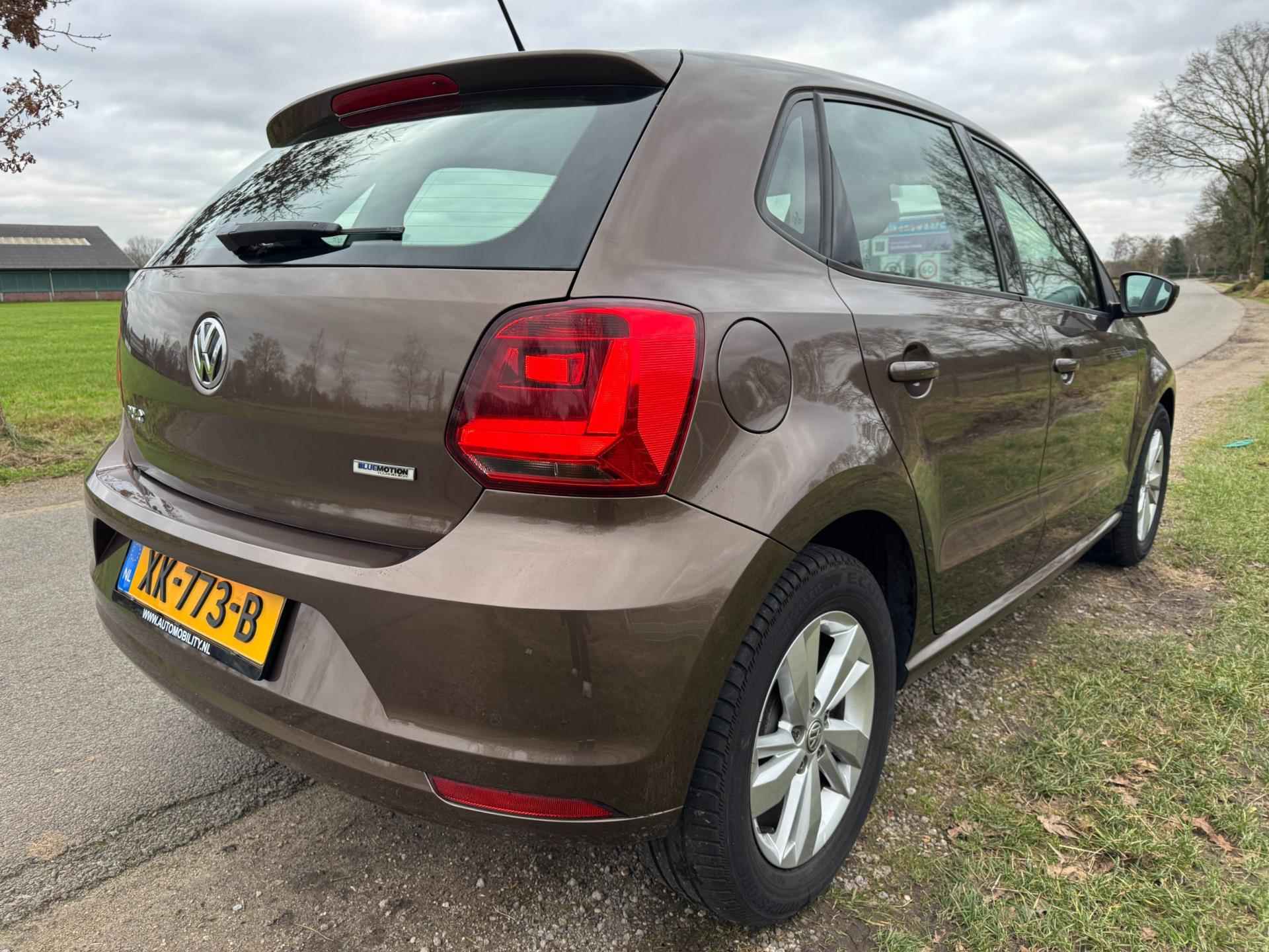 Volkswagen Polo 1.0 Comfortline met airco en stoelverwarming - 2/26