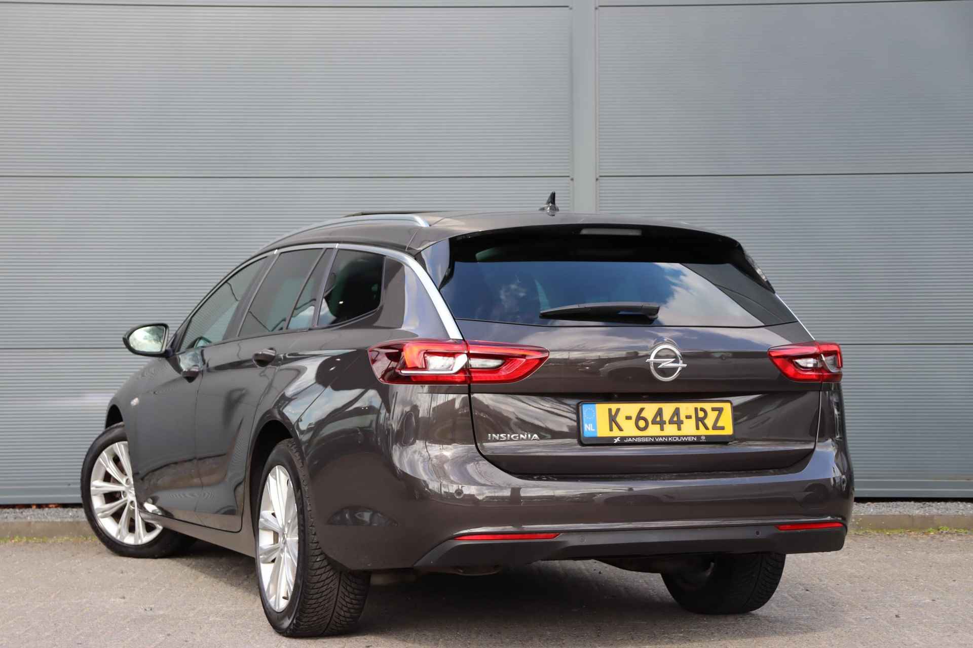 Opel Insignia Sports Tourer 1.5 CDTI Business Elegance / AGR-Stoel / Stoelverwarming /Stuurverwarming / - 4/43