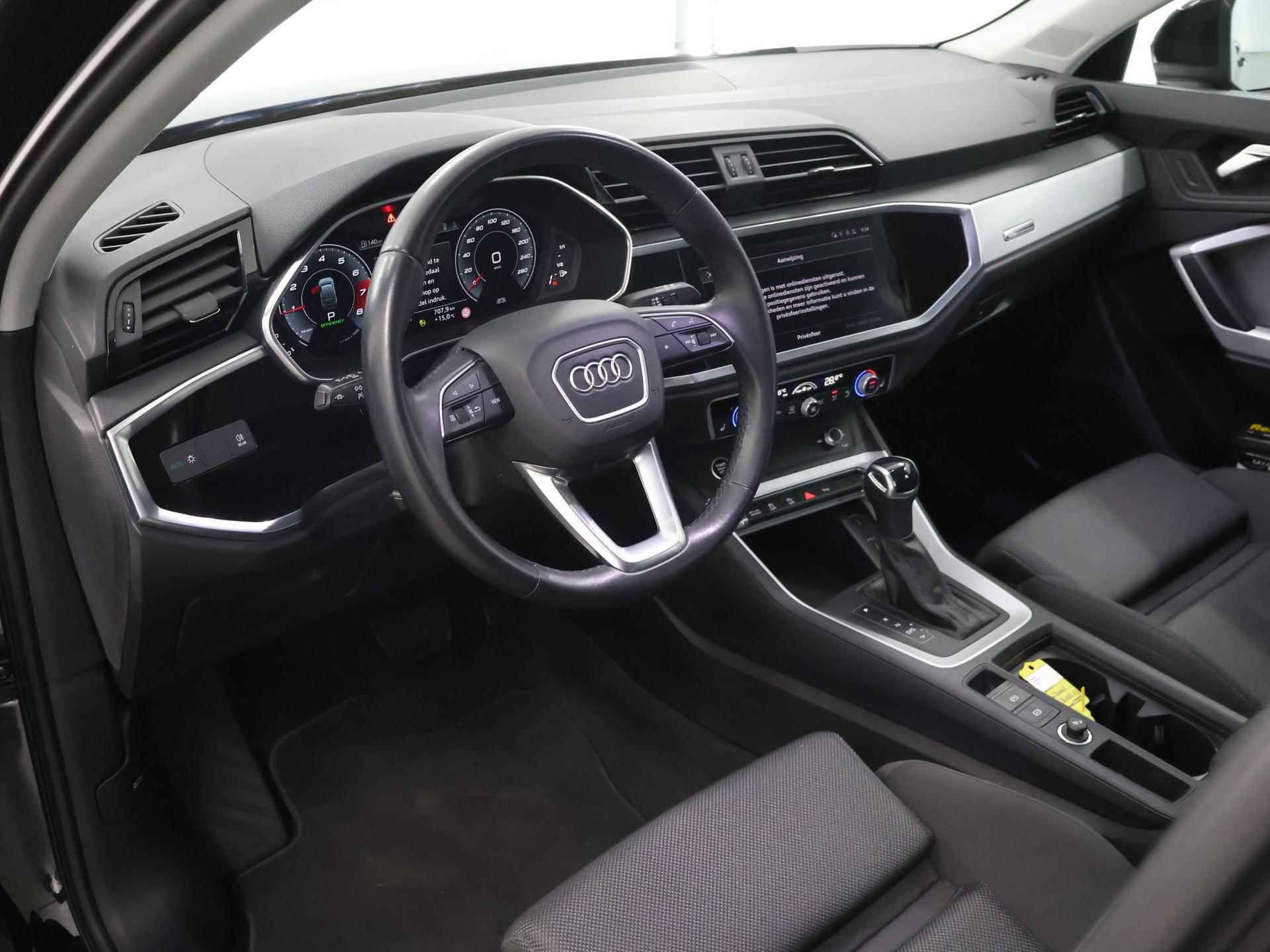 Audi Q3 Sportback 35 TFSI Pro Line | Navigatiesysteem | Virtual Cockpit | Parkeercamera | Sportstoelen | Keyless Go | Climate Control | Stoelverwarming | - 8/40