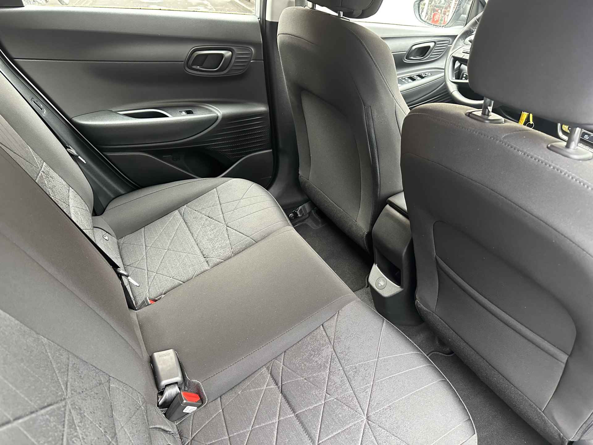 Hyundai Bayon 1.0 T-GDI Comfort Smart Airco met elektronische regeling/Stoelverwarming. - 9/34
