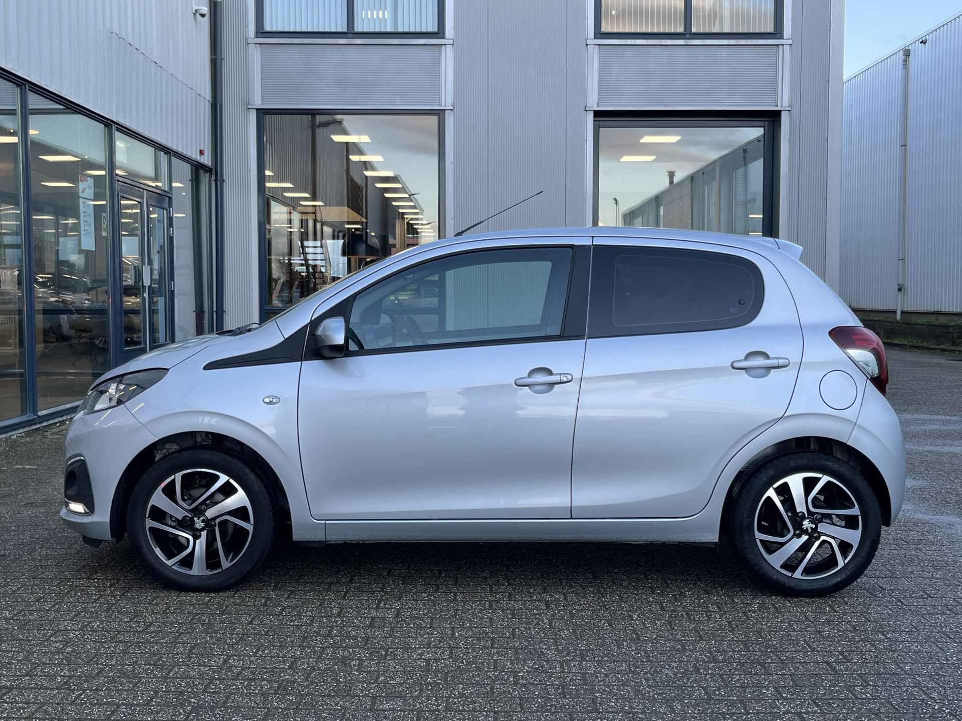 Peugeot 108 1.0 e-VTi Allure !! NIEUWJAARSDEAL !! - 24/70