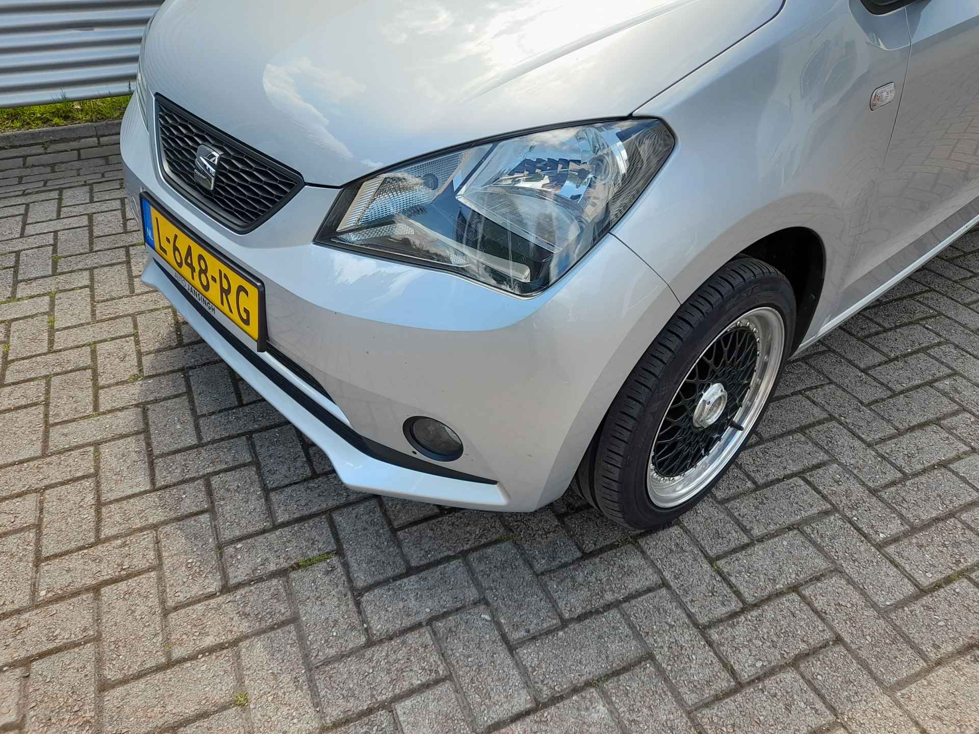 SEAT Mii 1.0 Style Connect | Airco | Ruime instap | Slechts 66.378 km!! | RIJKLAARPRIJS INCL 12 MAANDEN GARANTIE EN BEURT - 8/14