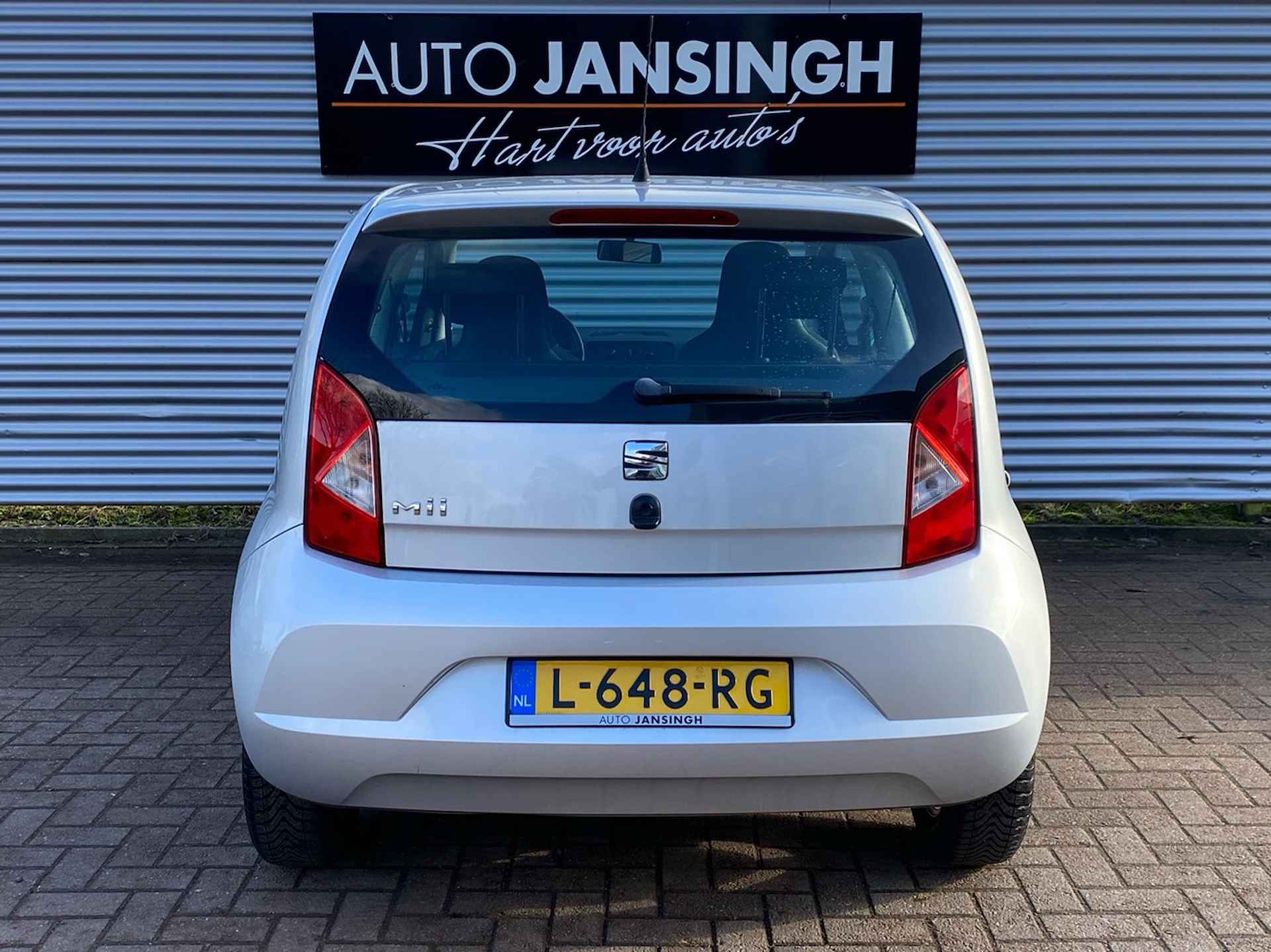 SEAT Mii 1.0 Style Connect | Airco | Ruime instap | Slechts 66.378 km!! | Nette Auto! | RIJKLAARPRIJS INCL 12 MAANDEN GARANTIE EN BEURT - 4/22