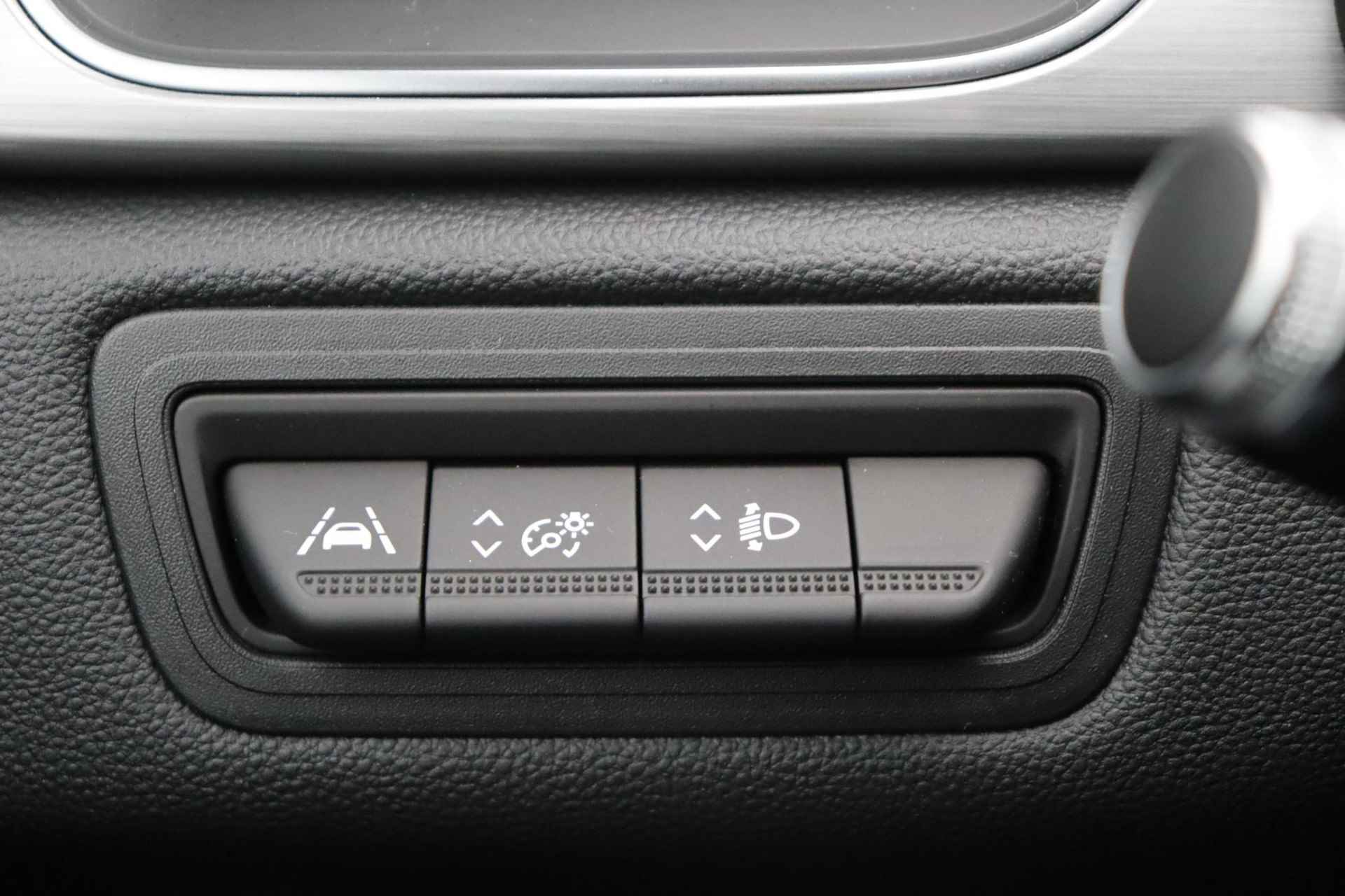 Renault Captur TCe 90pk Intens | Climate Control | Cruise Control | Lichtmetalen Velgen |  Keyless Entry | achteruitrijcamera | Parkeersensoren voor en achter | - 42/52