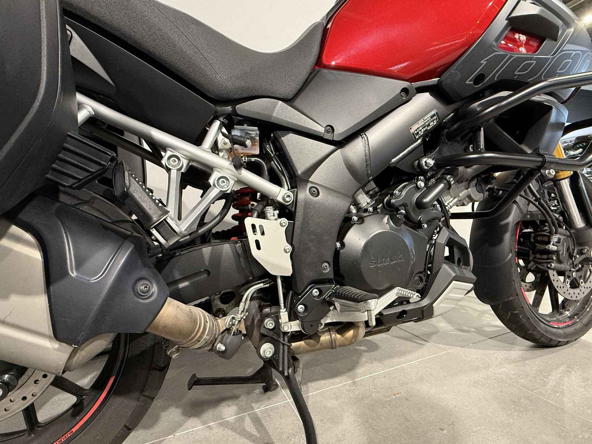 Suzuki DL 1000 ABS - 4/8