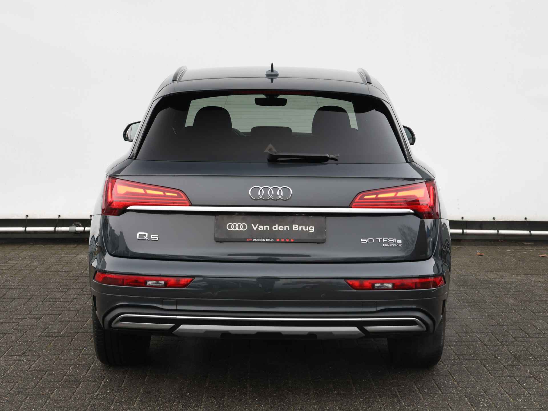 Audi Q5 50 TFSI e S edition 299pk | LED | Achteruitrijcamera | Adaptive cruise | Dodehoek detectie | Stoelverwarming | Elek. stoelen - 6/50