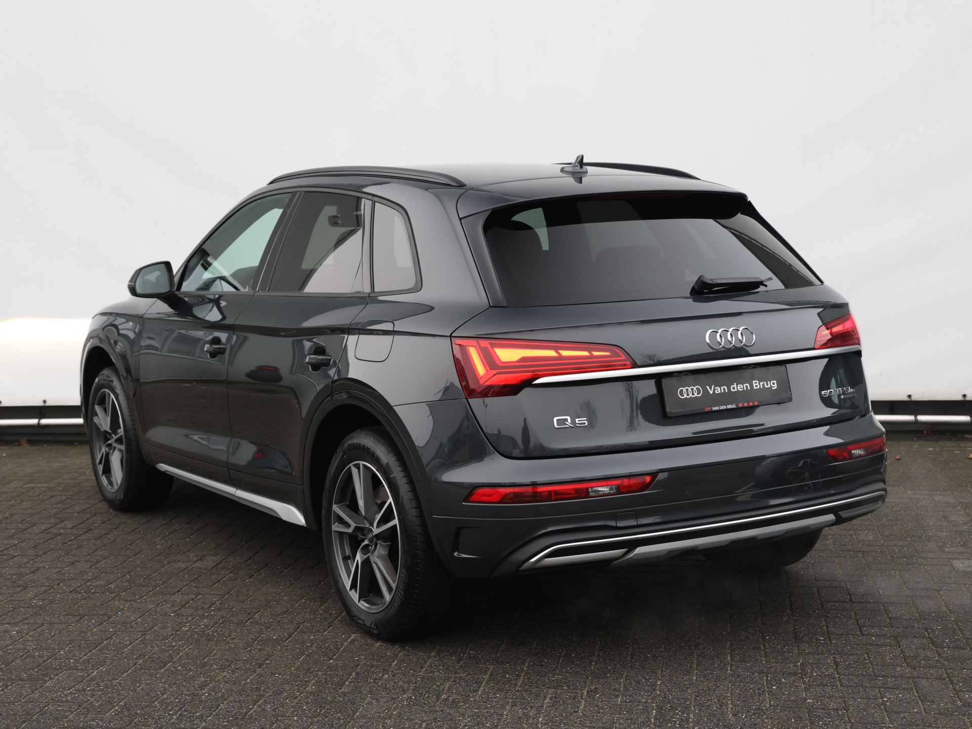 Audi Q5 50 TFSI e S edition 299pk | LED | Achteruitrijcamera | Adaptive cruise | Dodehoek detectie | Stoelverwarming | Elek. stoelen - 13/50