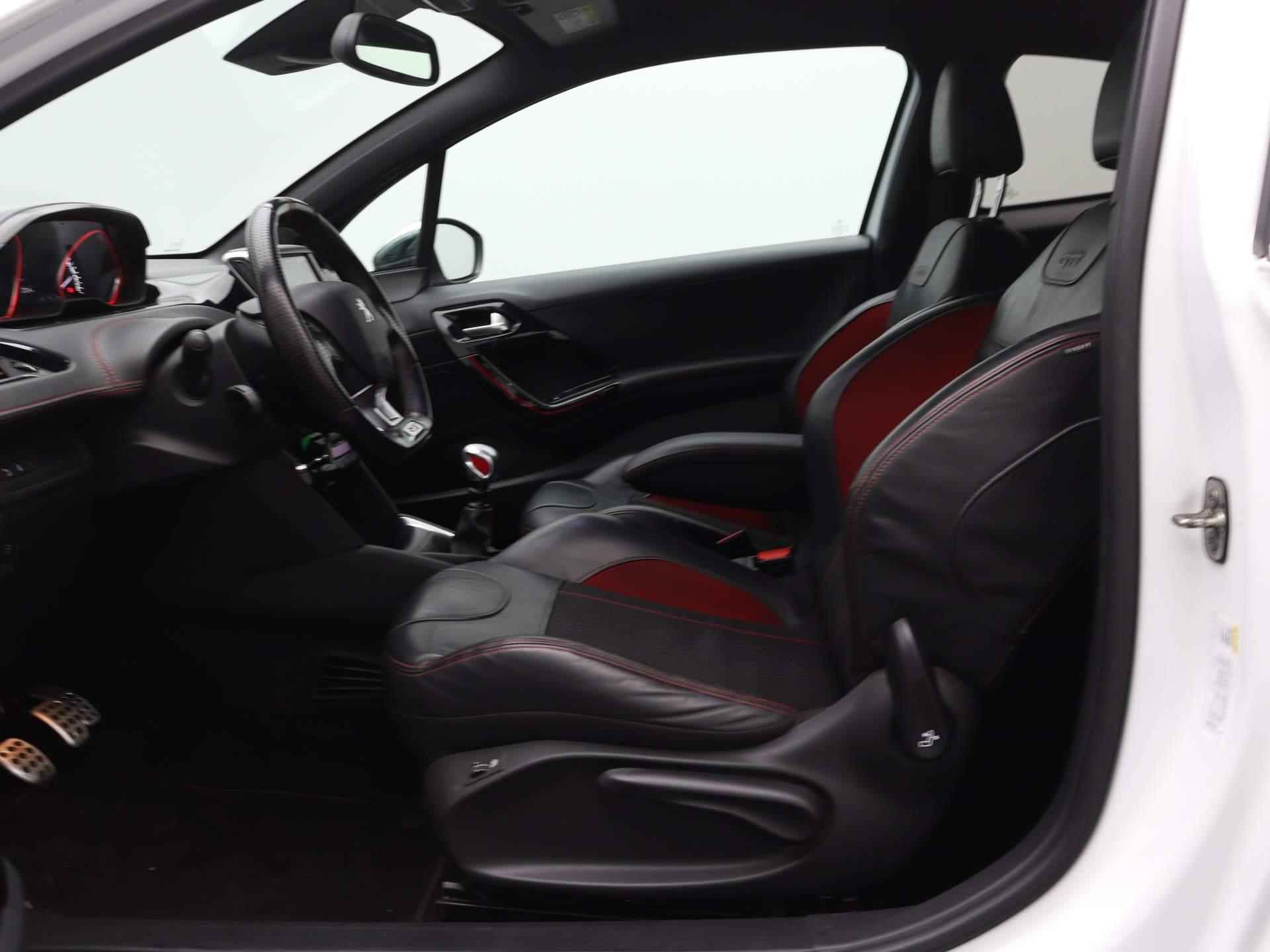 Peugeot 208 GTI 1.6T 208pk | JBL Sound | Navi | Camera | Parkeersensoren | Leder | Stoelverwarming - 13/30