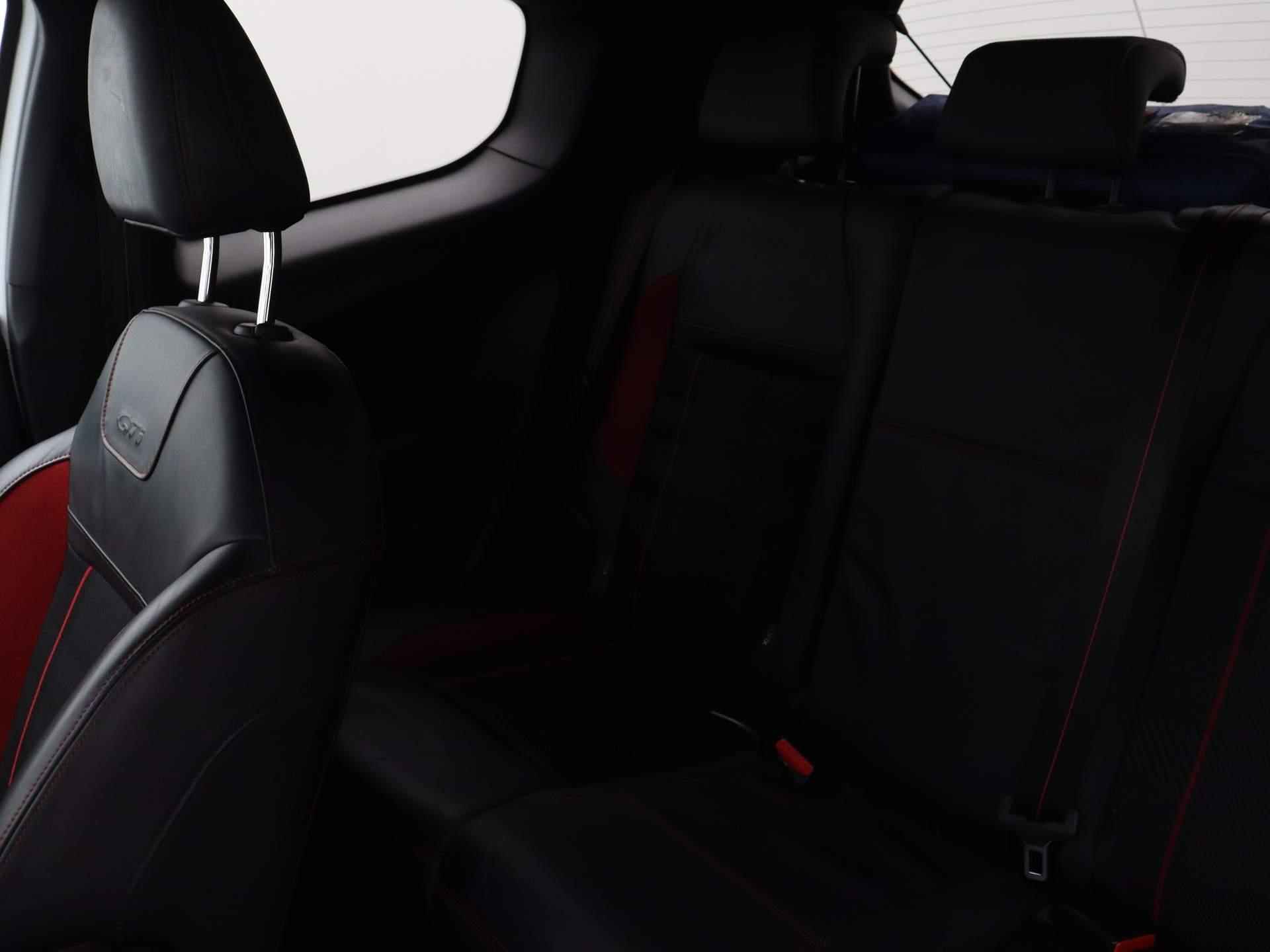 Peugeot 208 GTI 1.6T 208pk | JBL Sound | Navi | Camera | Parkeersensoren | Leder | Stoelverwarming - 22/30