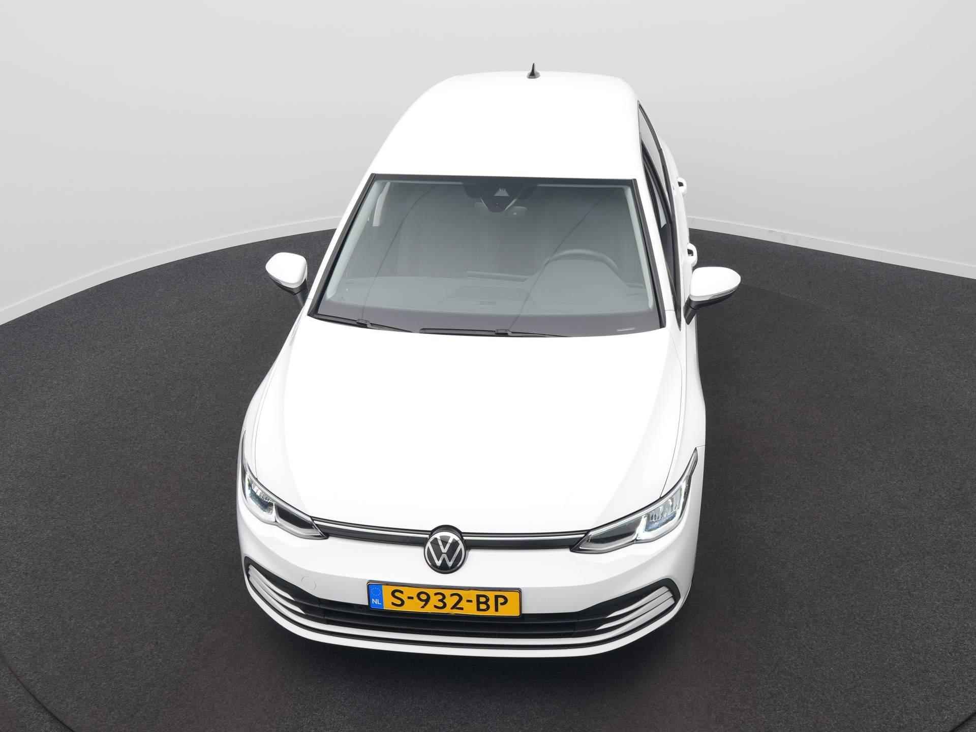 Volkswagen Golf 1.0 TSI Life  / Adap. Cruise / Navi / Camera / Sfeerverlichting  / Stoelverwarming - 11/51