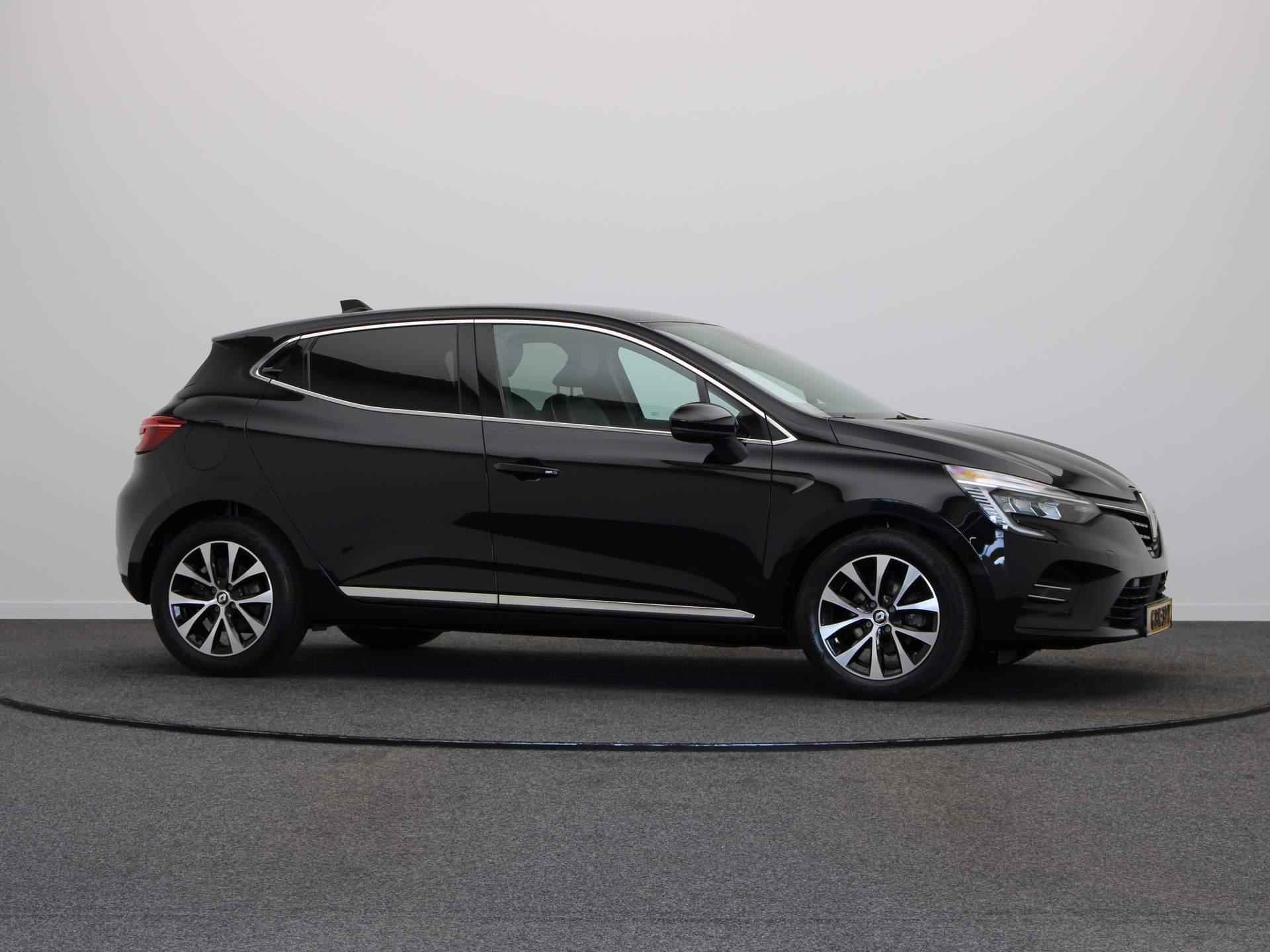 Renault Clio TCe 90pk Techno | Climate control | Achteruitrijcamera | Parkeersensoren achter | Apple Carplay | - 12/46