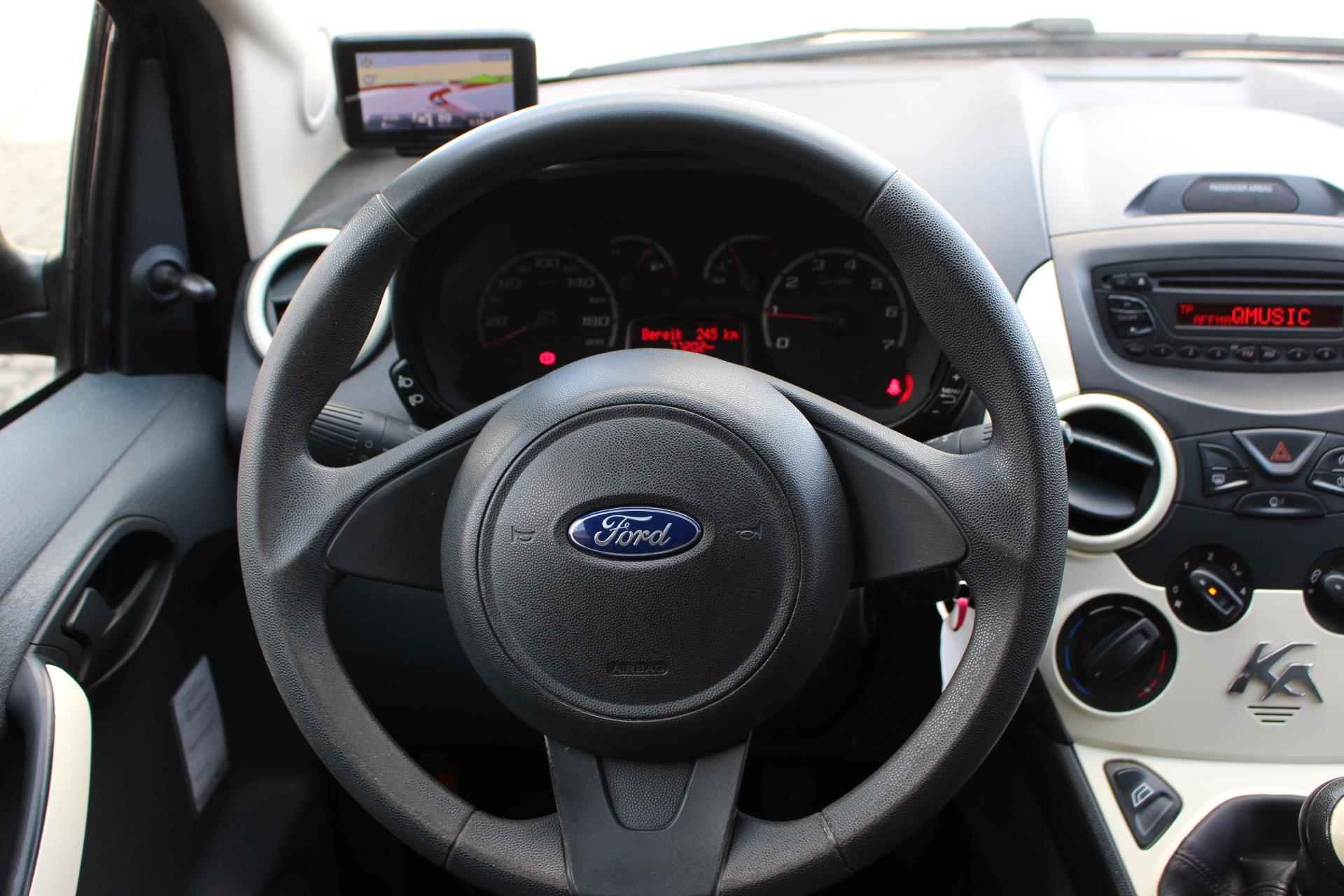 Ford Ka 1.2 Style start/stop Airco Navigatie 1e eigenaar 1jaar Garantie - 26/28