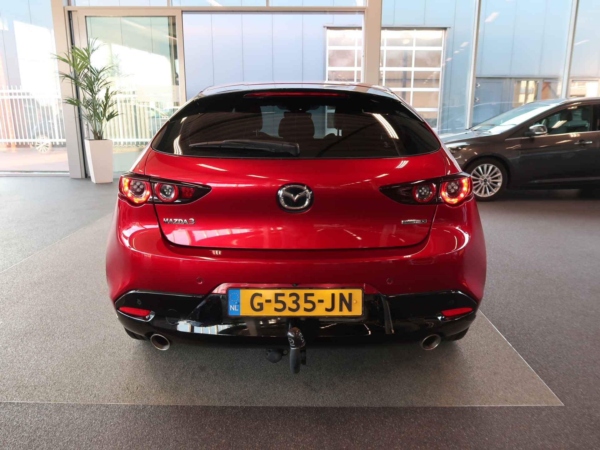 Mazda 3 2.0 M Hybrid 180pk Comfort met Bose LEDER/KEYLESS/CAMERA/CARPLAY/PDC/AFN.TREKHAAK - 21/92