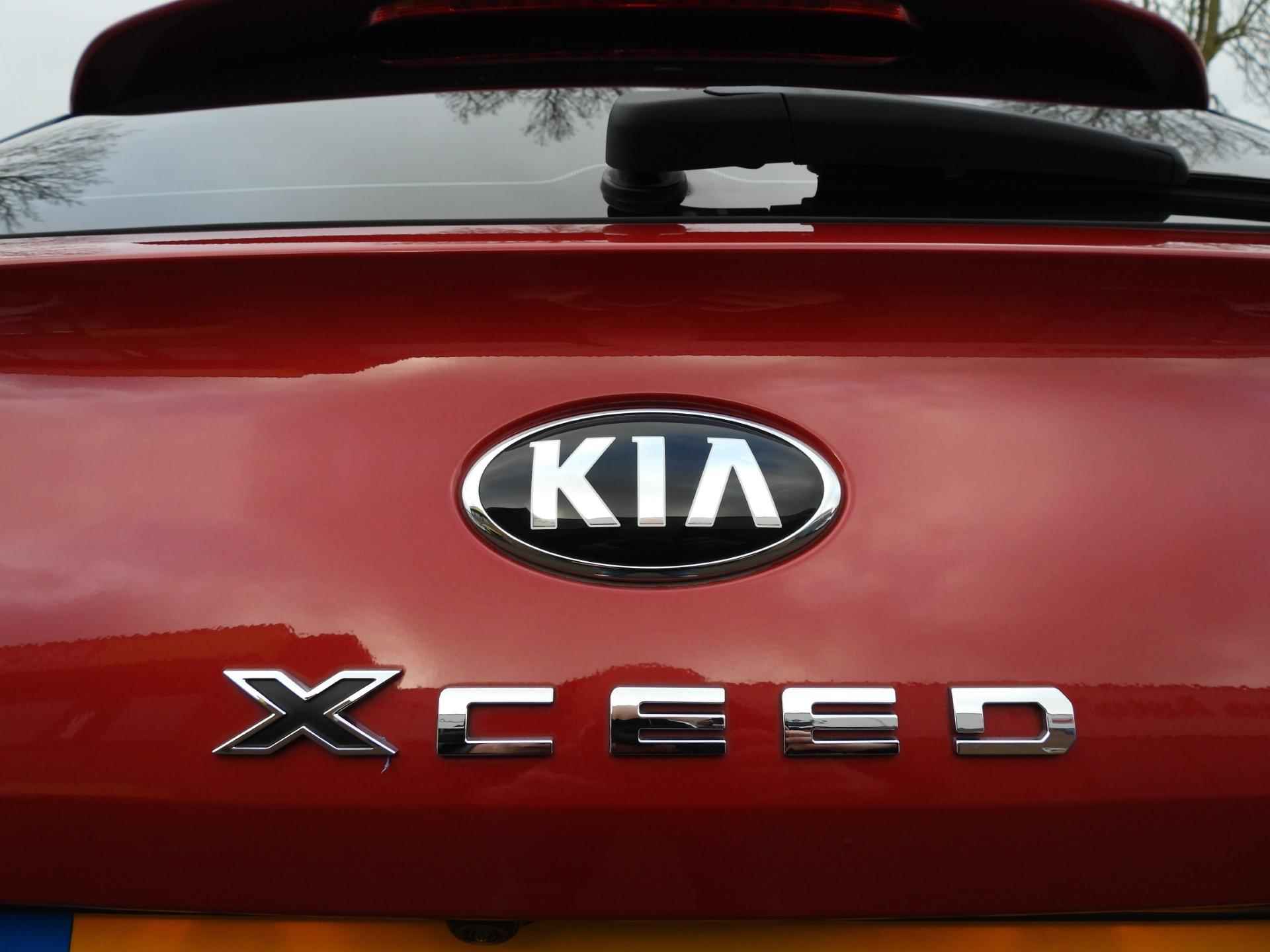 Kia XCeed 1.6 GDi PHEV Plug-In DynamicLine NAVI/CAMERA/LED/18"LMV! - 33/43